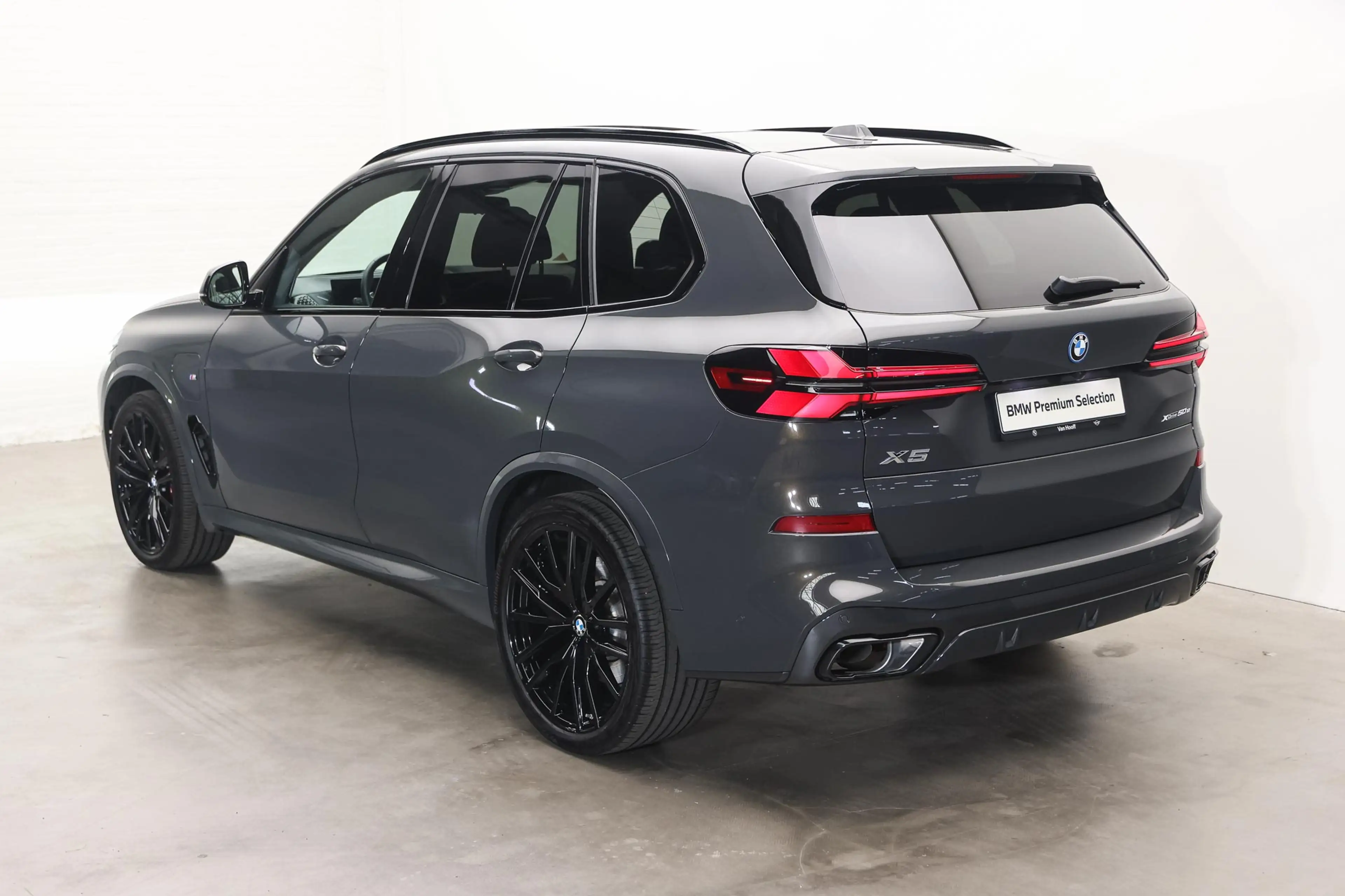 BMW X5 xDrive50e M Sport Automaat / Trekhaak / Panoramada — photo 2