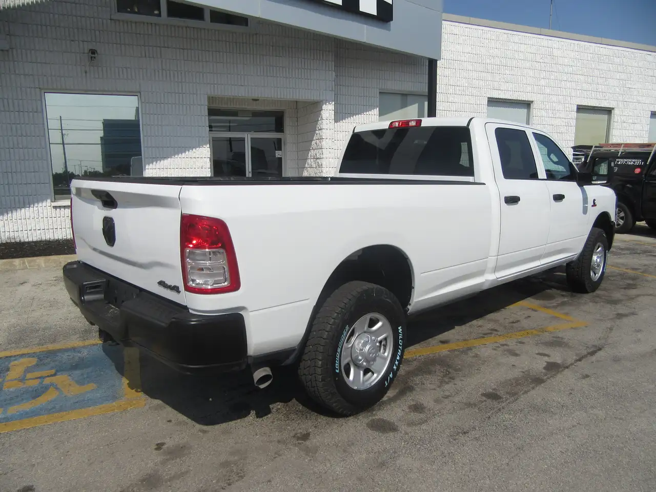 RAM 3500 снимка RAM 3500