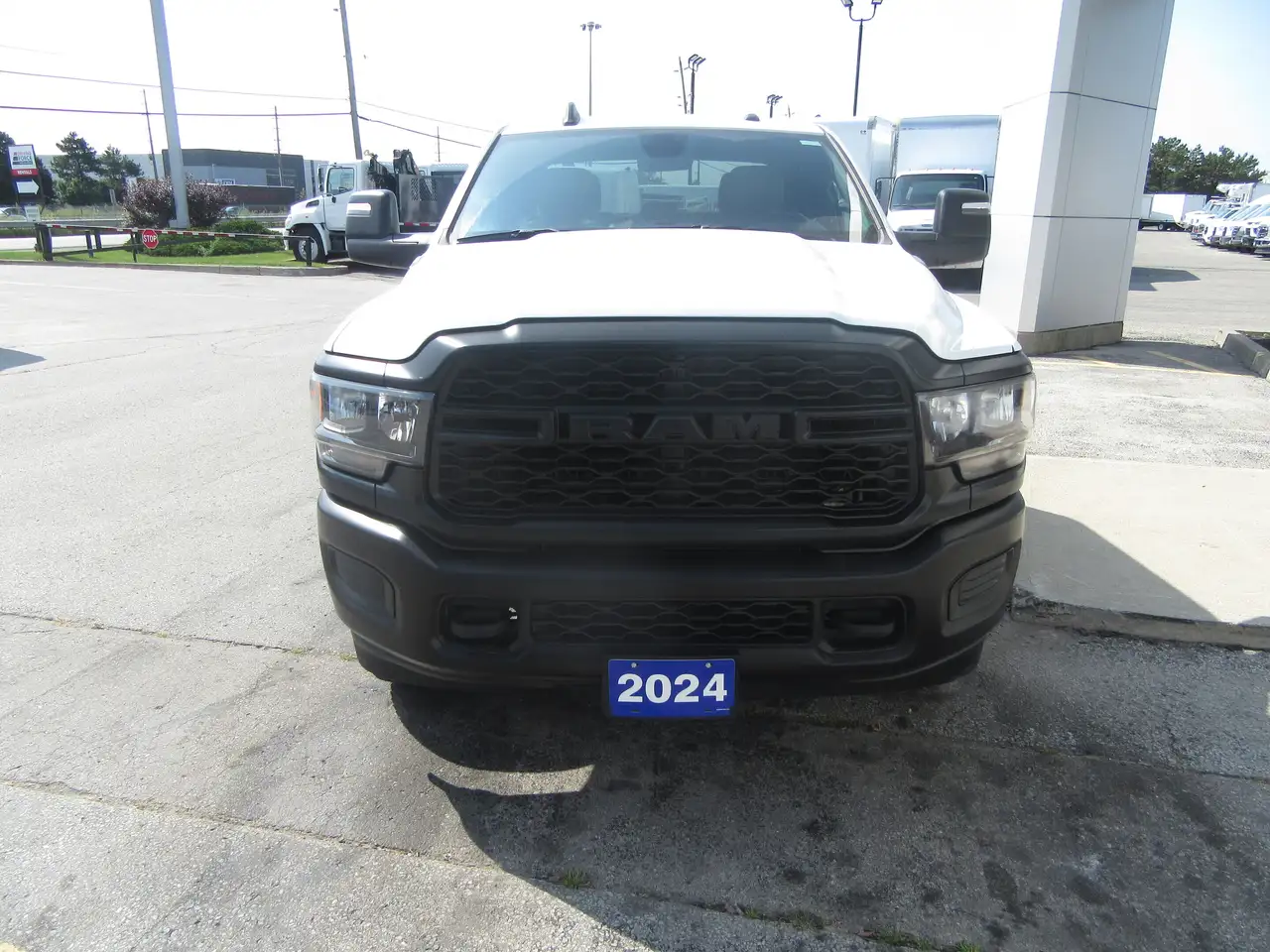 RAM 3500 снимка RAM 3500