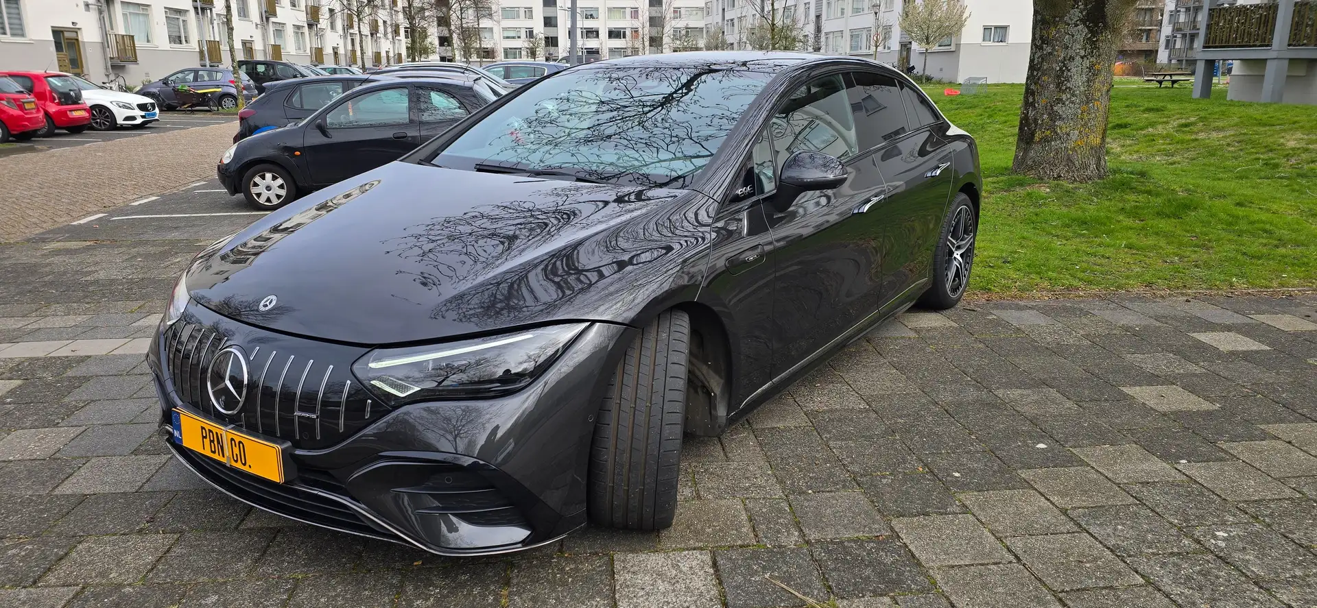 Mercedes-Benz EQE 43 AMG 43 4MATIC 90 Gris - 2