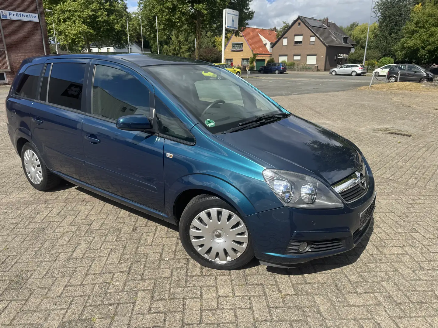 Opel Zafira 1.9 HU/AU 08.2027, 7Sitzer,Inkl 12 Monate Garantie Grün - 1