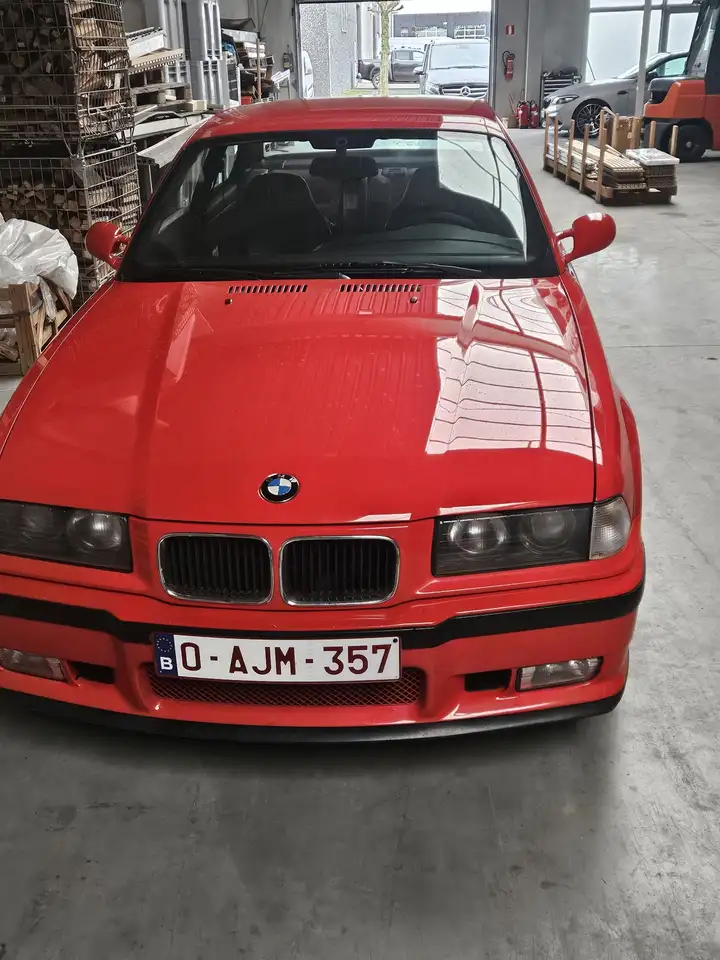 BMW E36. M3, foto 2