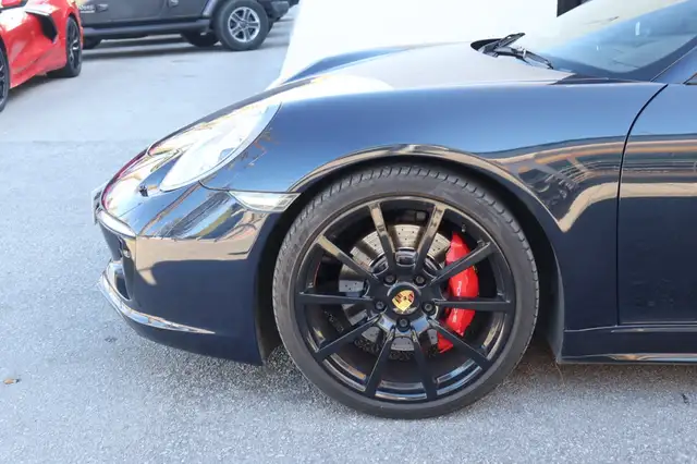Porsche 991 view 10