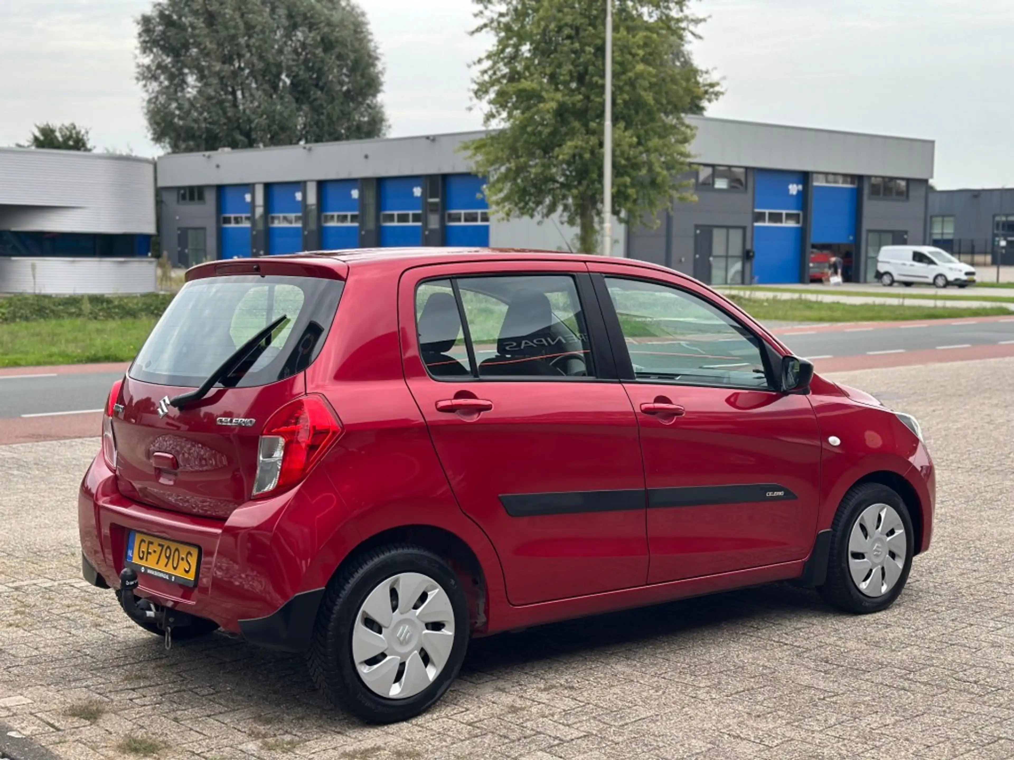 Suzuki Celerio 1.0 Comfort Dealer onderhouden '' Trekhaak - Airco — photo 2