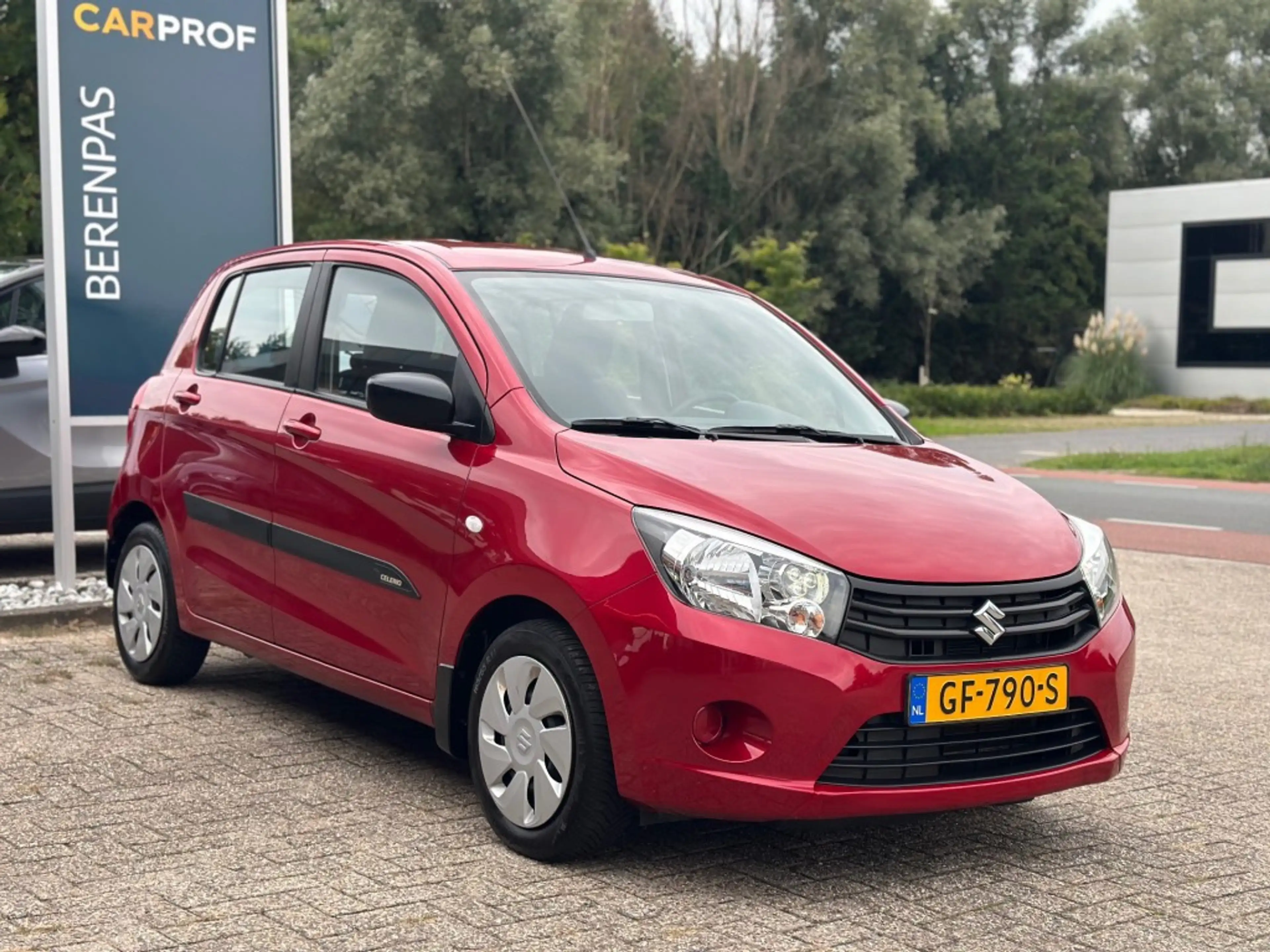 Suzuki Celerio 1.0 Comfort Dealer onderhouden '' Trekhaak - Airco — photo 6