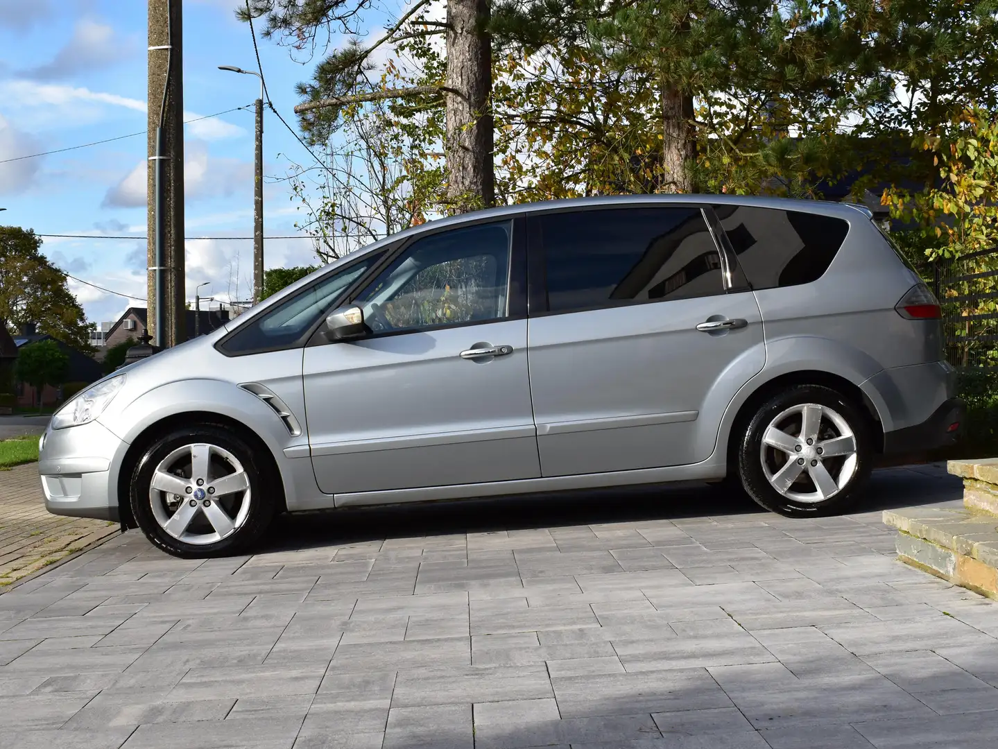 Ford S-Max S-Max 1.8 TDCi Ambiente Grijs - 2