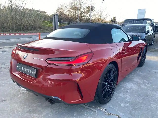 BMW Z4 M view 13