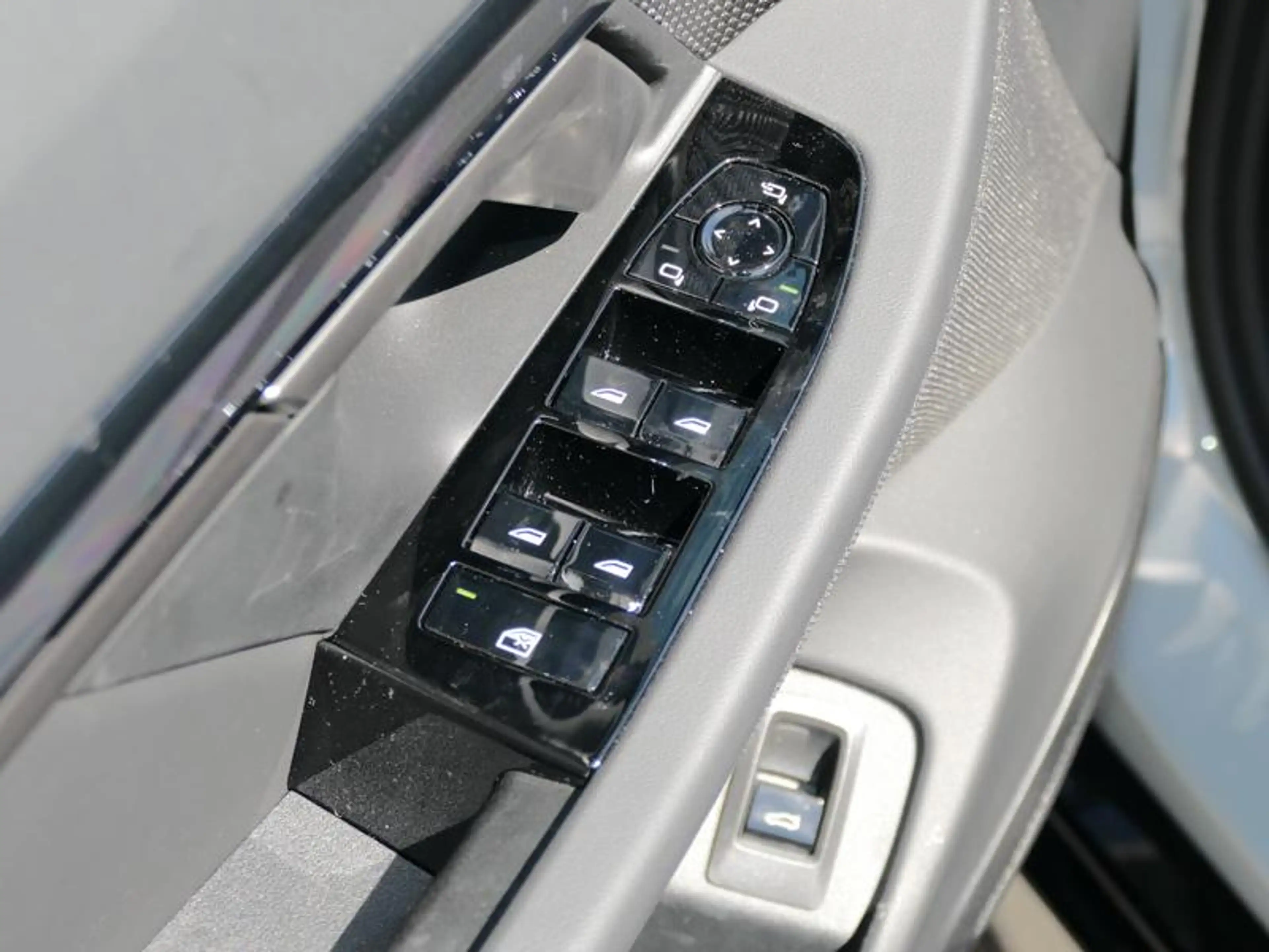 BMW i5 eDrive40 Touring M Sport Pro | PANO | Drive Pro — photo 14