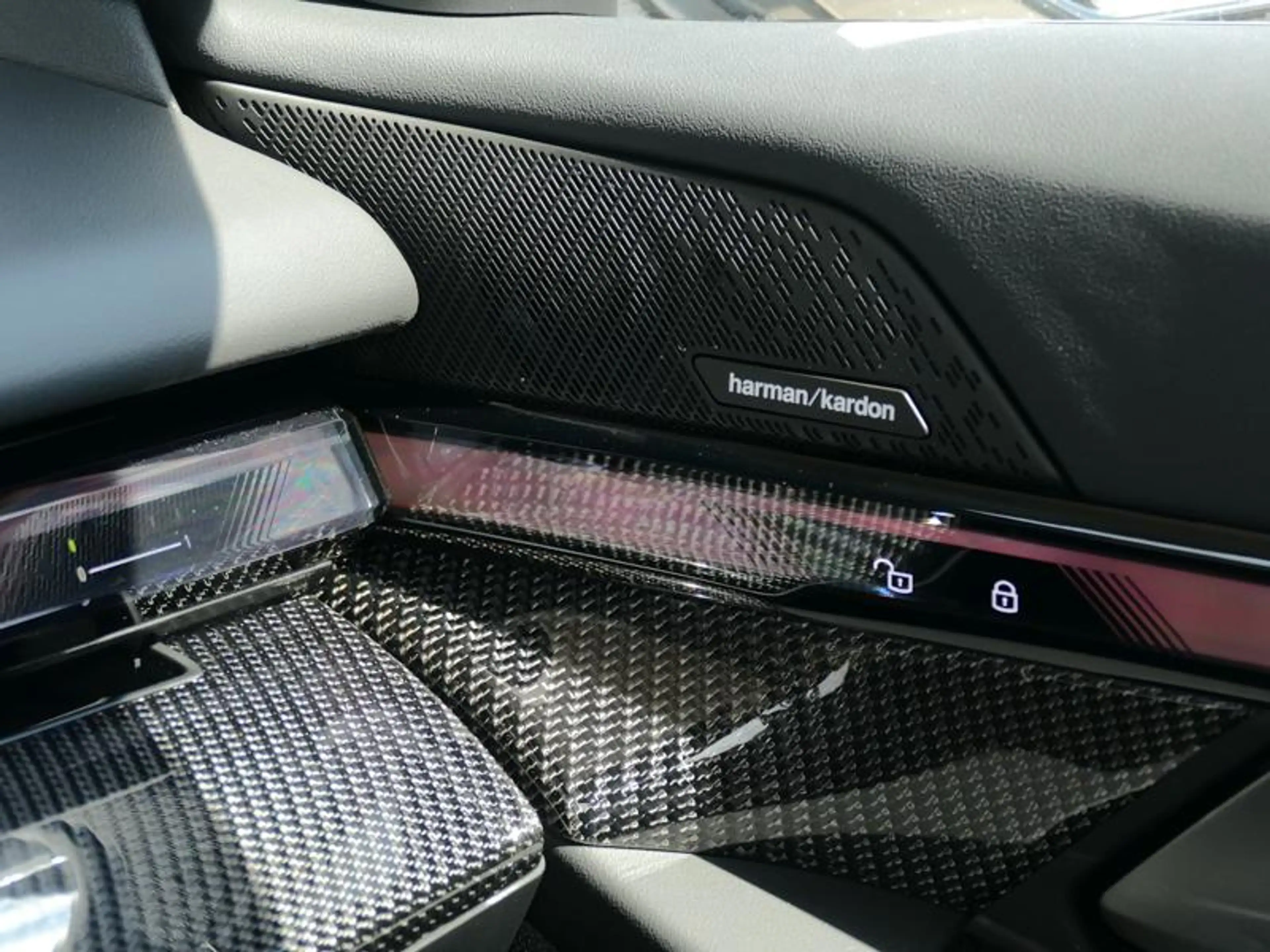 BMW i5 eDrive40 Touring M Sport Pro | PANO | Drive Pro — photo 15