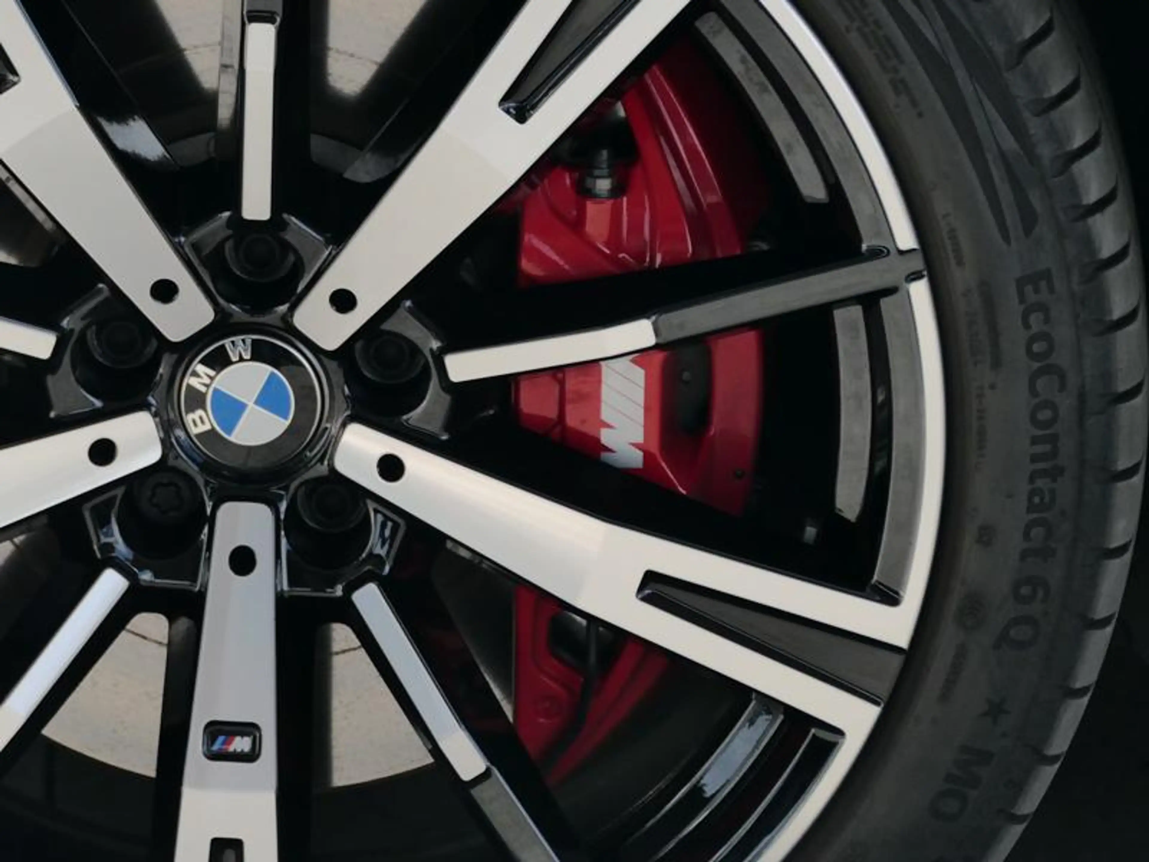 BMW i5 eDrive40 Touring M Sport Pro | PANO | Drive Pro — photo 10