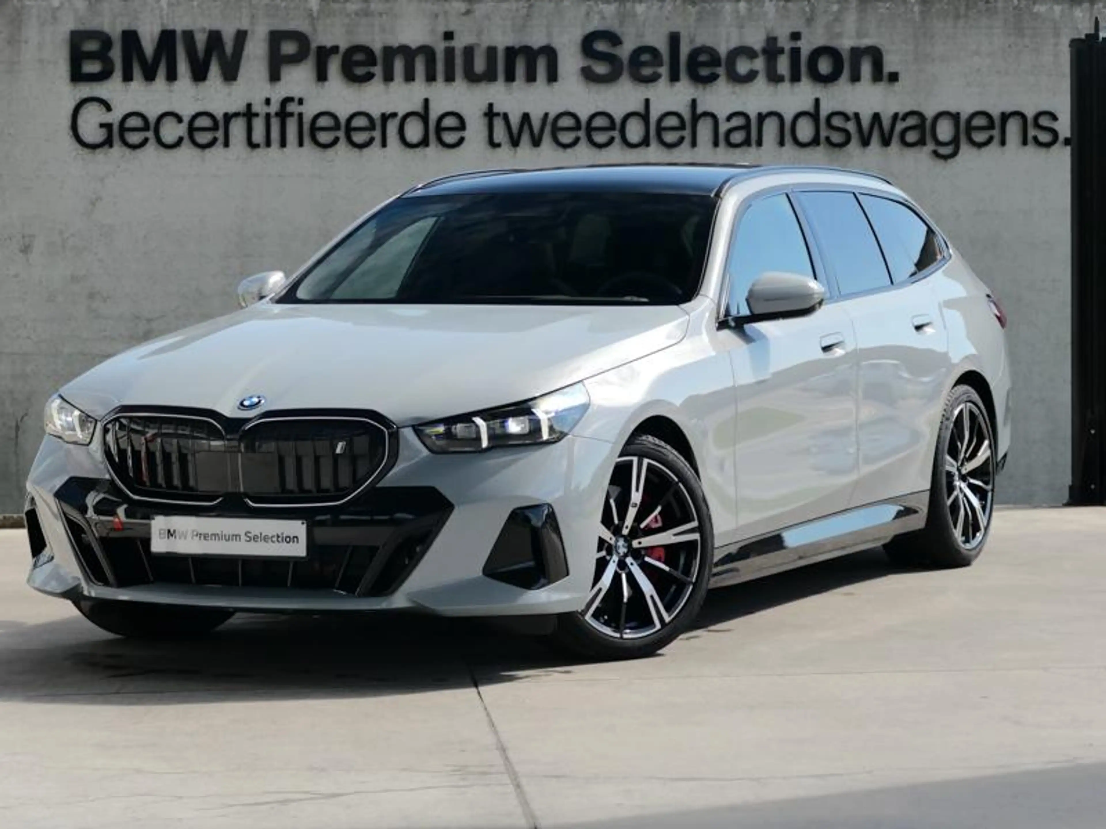 BMW i5 eDrive40 Touring M Sport Pro | PANO | Drive Pro