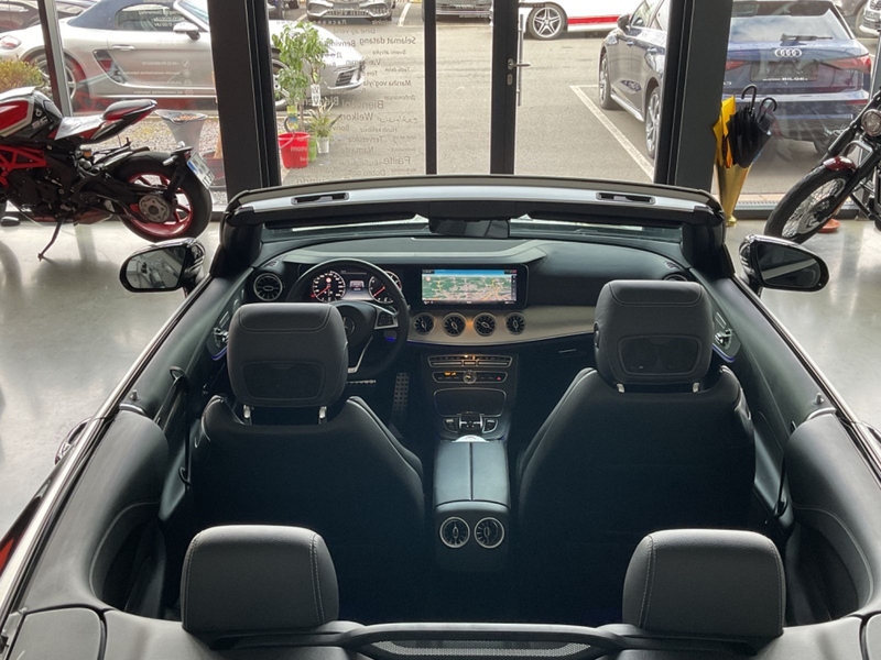 Mercedes-Benz E 400 *E Cabrio* E 400 *AMG*  4Matic* — photo 13