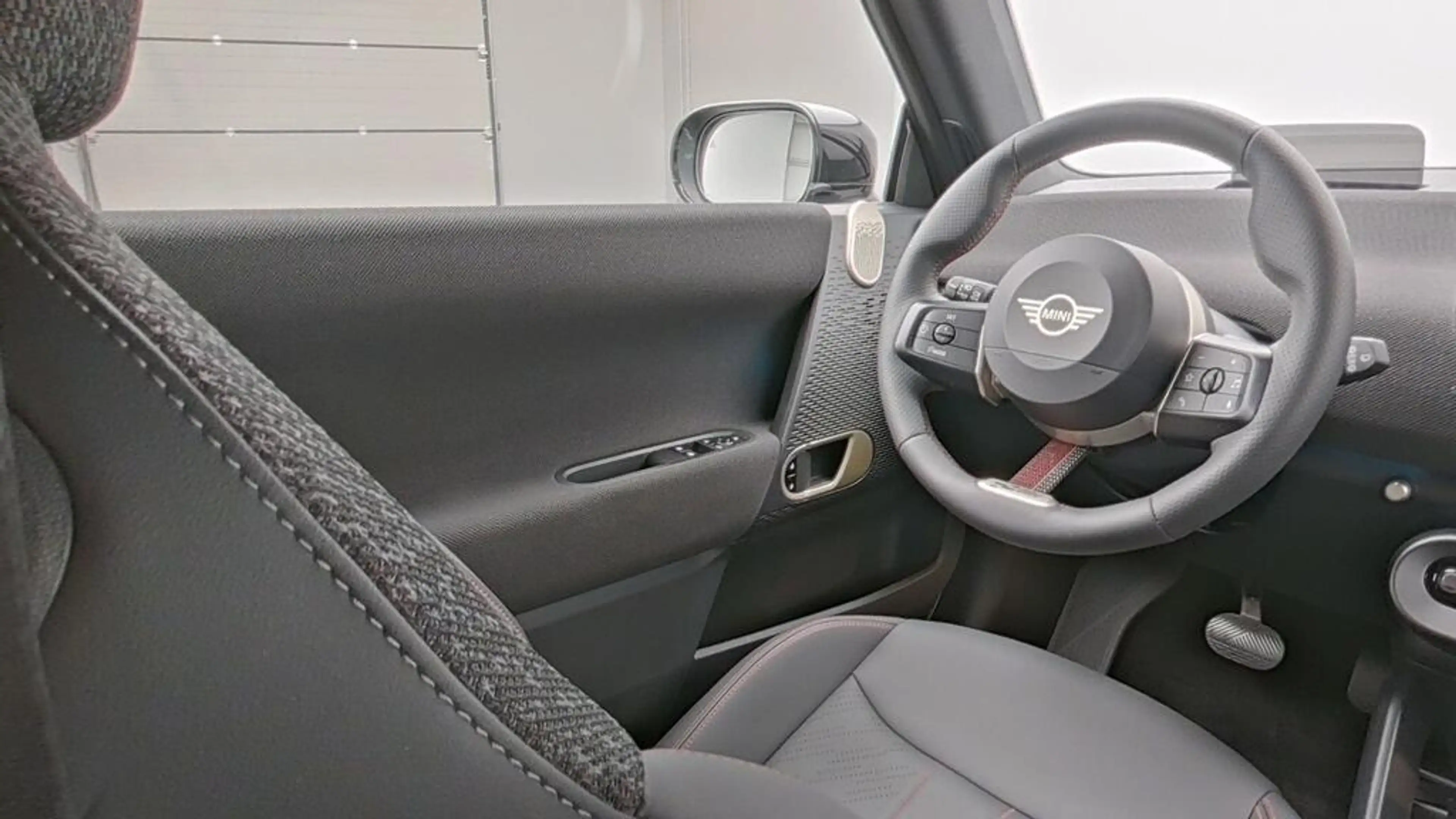 MINI Cooper SE John Cooper Works Trim — photo 21