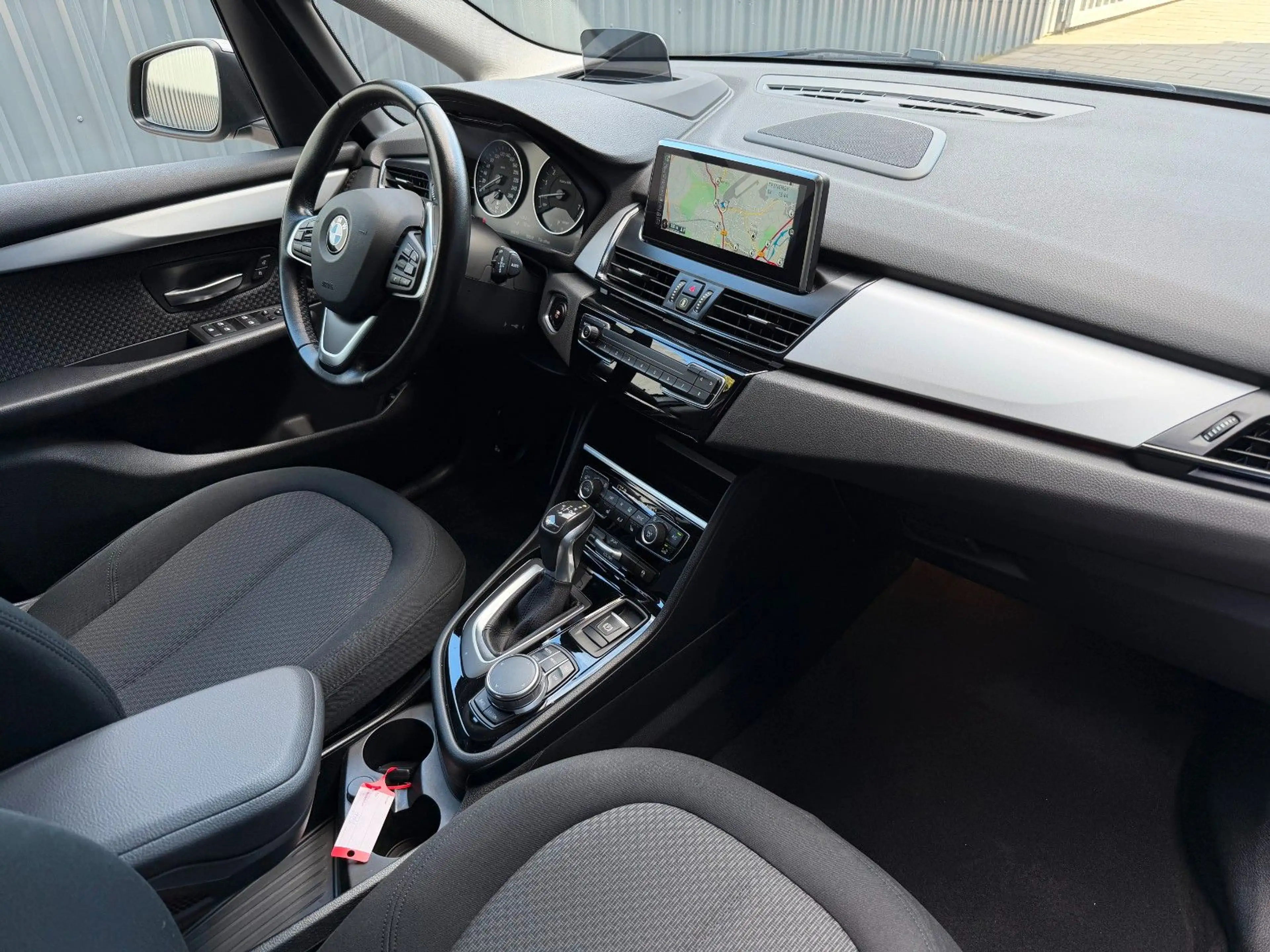 BMW 225 x e i PERFORMANCE ACTIVE TOURER*HUD*LED*NAVI — photo 5