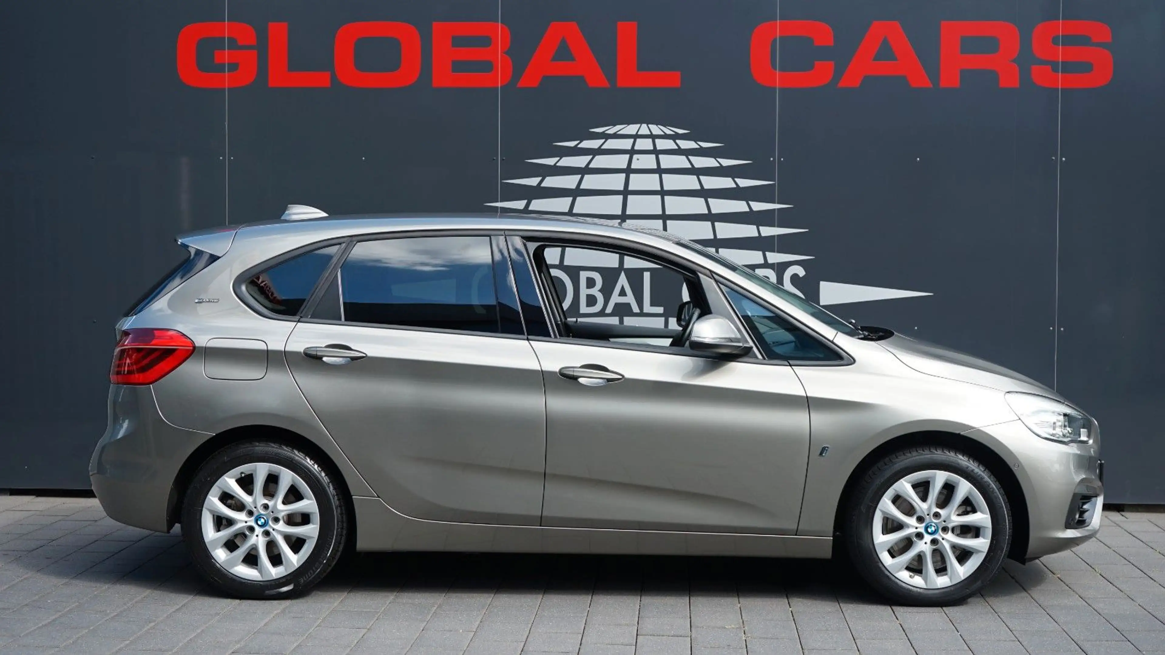 BMW 225 x e i PERFORMANCE ACTIVE TOURER*HUD*LED*NAVI — photo 15