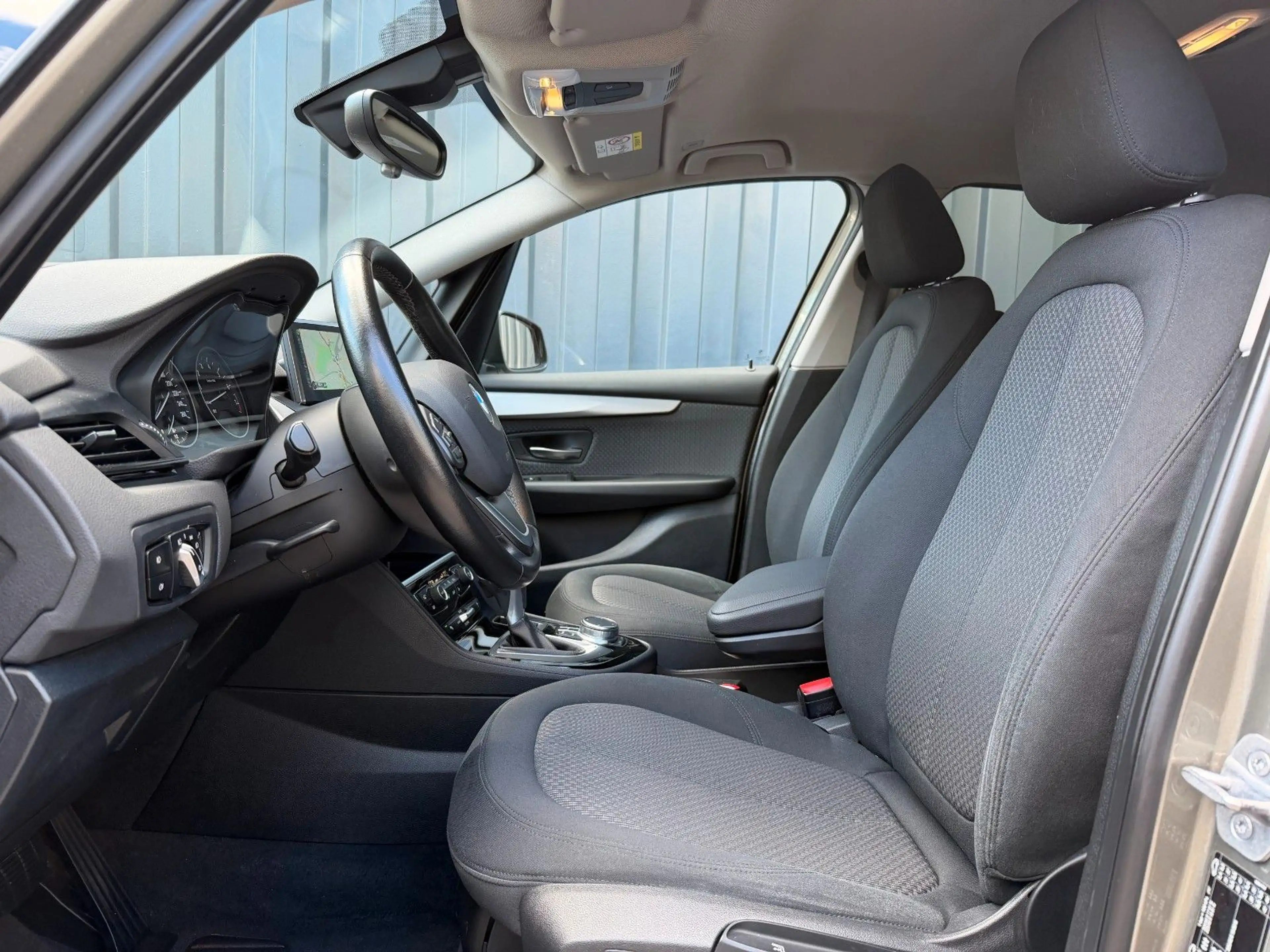 BMW 225 x e i PERFORMANCE ACTIVE TOURER*HUD*LED*NAVI — photo 6