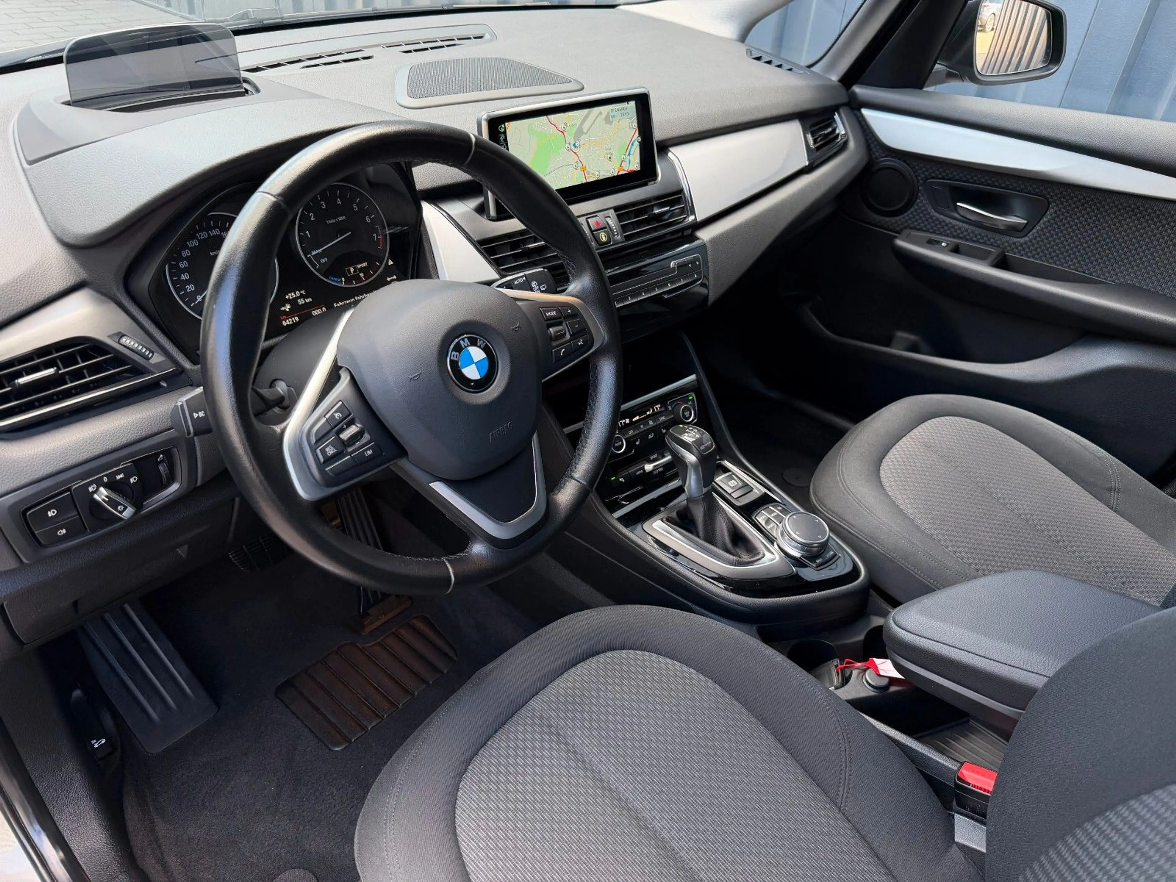 BMW 225 x e i PERFORMANCE ACTIVE TOURER*HUD*LED*NAVI — photo 3