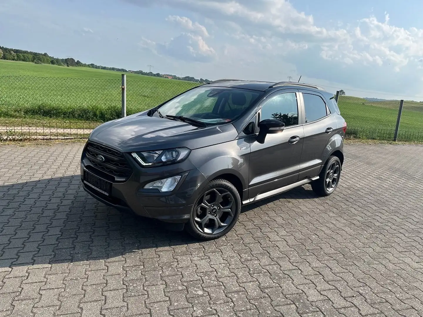 Ford EcoSport ST-Line Grijs - 1