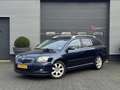 Toyota Avensis Wagon 2.4 VVTi Executive Business | Navigatie | Tr Blauw - thumbnail 1