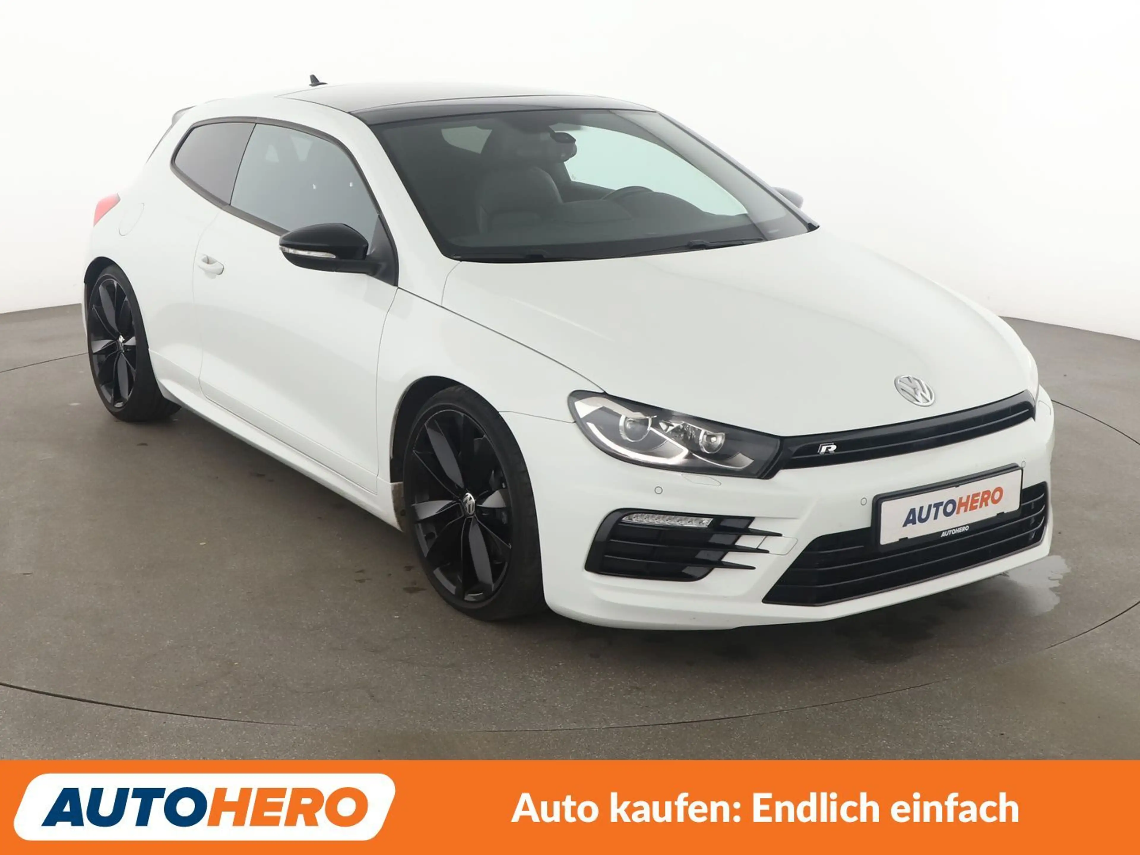 Volkswagen Scirocco 2.0 TSI R Aut.*NAVI*PDC*TEMPO*SHZ* — photo 8