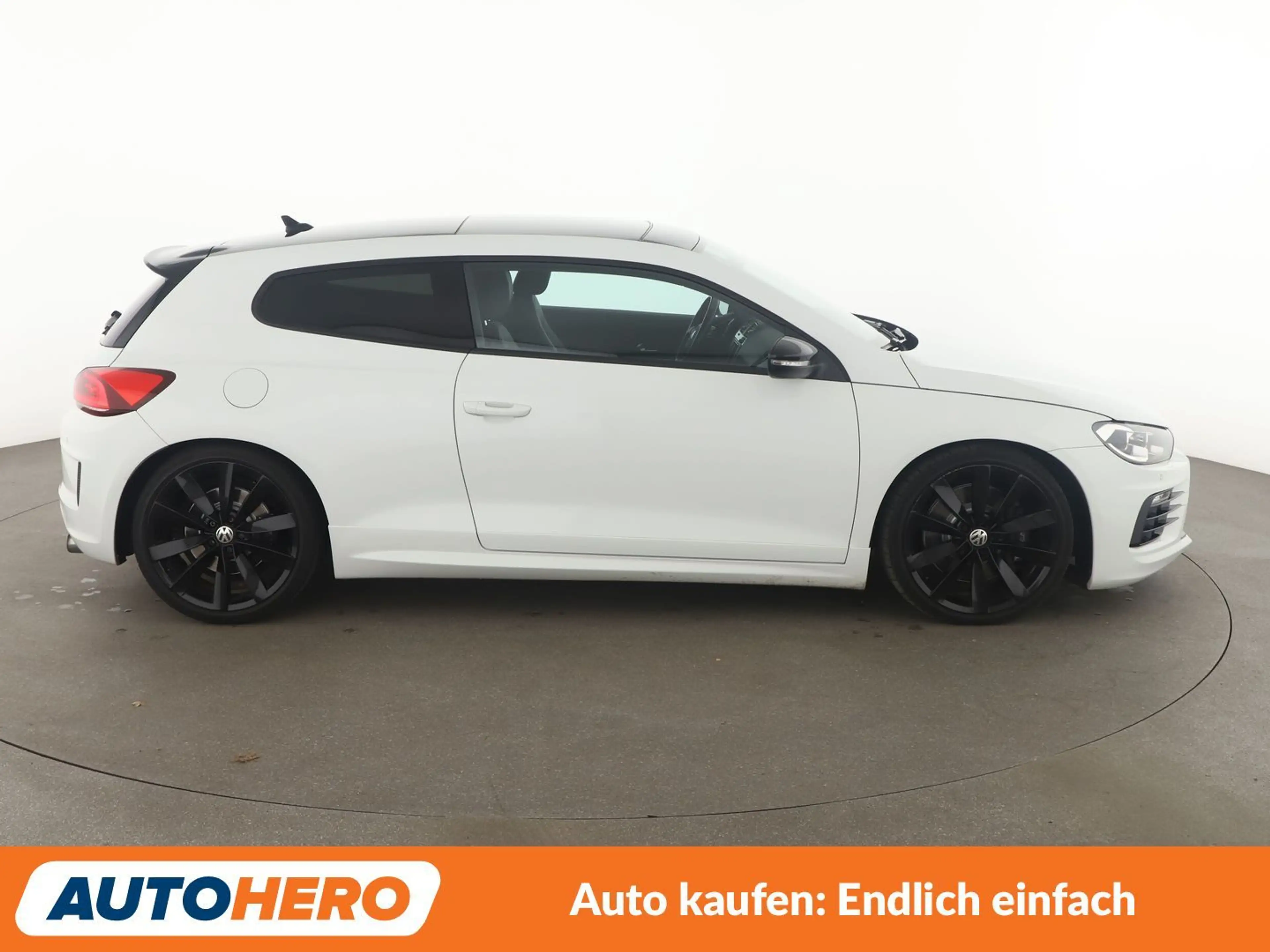 Volkswagen Scirocco 2.0 TSI R Aut.*NAVI*PDC*TEMPO*SHZ* — photo 7