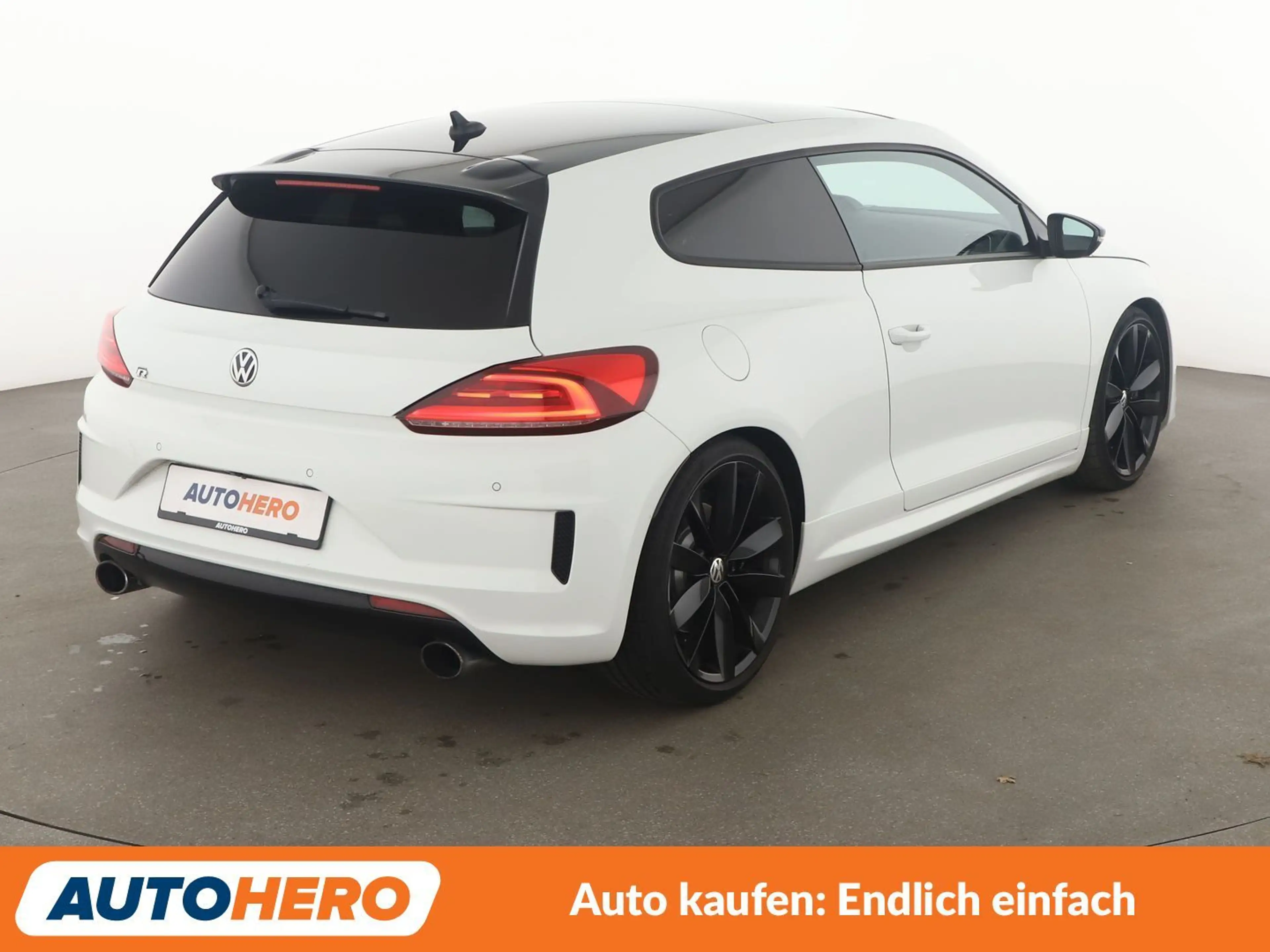 Volkswagen Scirocco 2.0 TSI R Aut.*NAVI*PDC*TEMPO*SHZ* — photo 6
