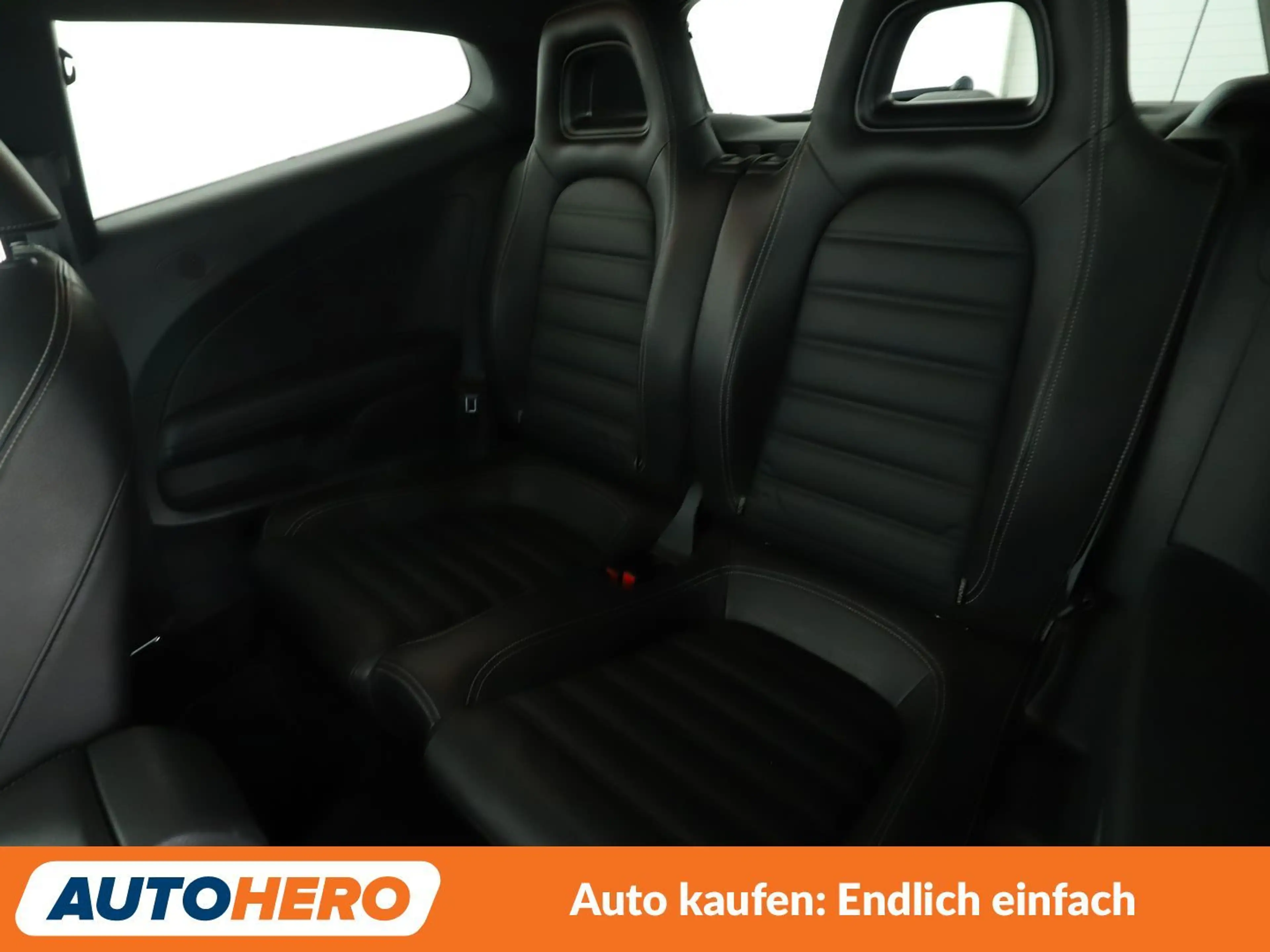 Volkswagen Scirocco 2.0 TSI R Aut.*NAVI*PDC*TEMPO*SHZ* — photo 14