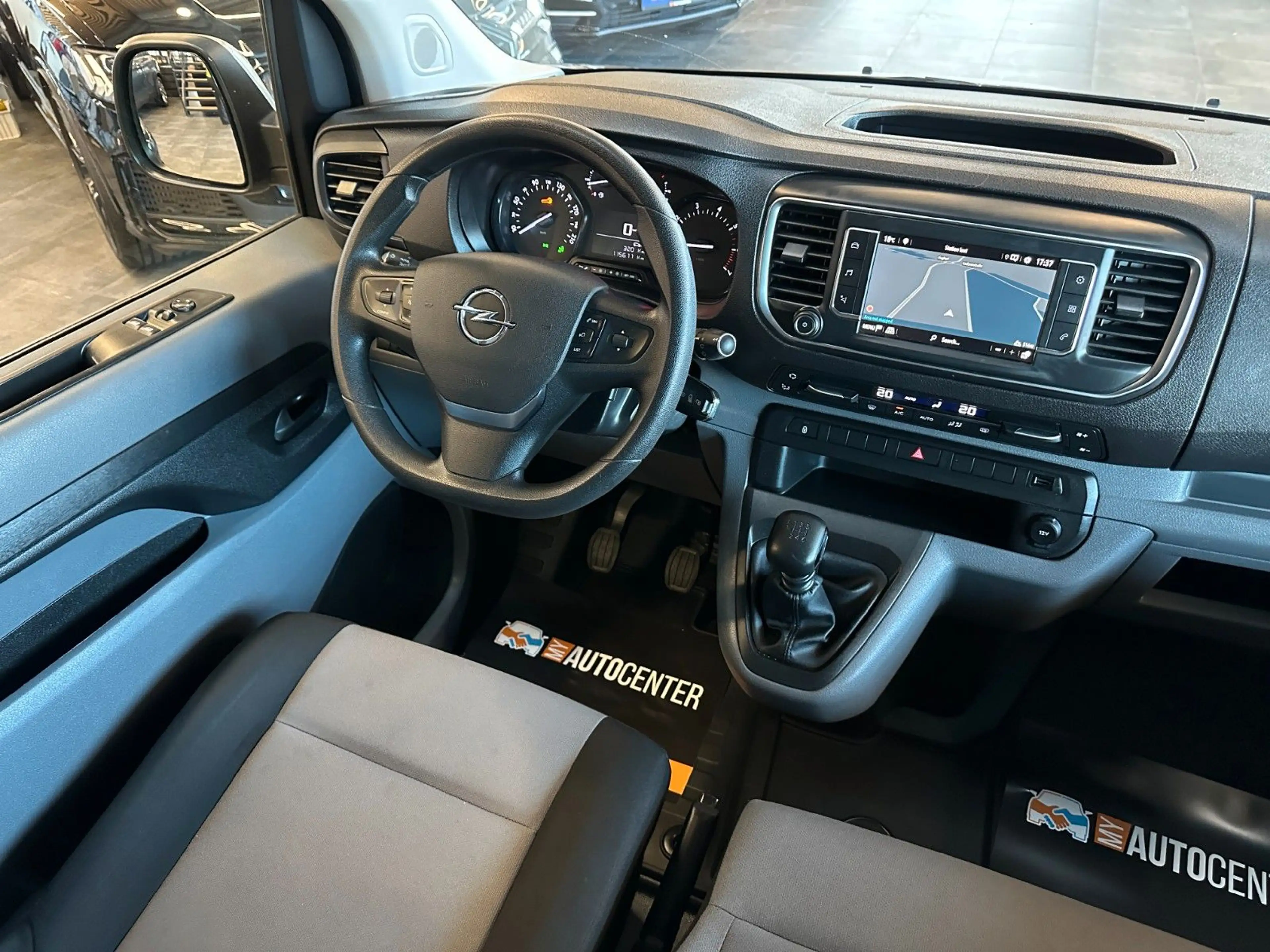 Opel Vivaro *9.SITZER*AHK*TEMPO*CARPLAY*SERVICE04/26* — photo 45