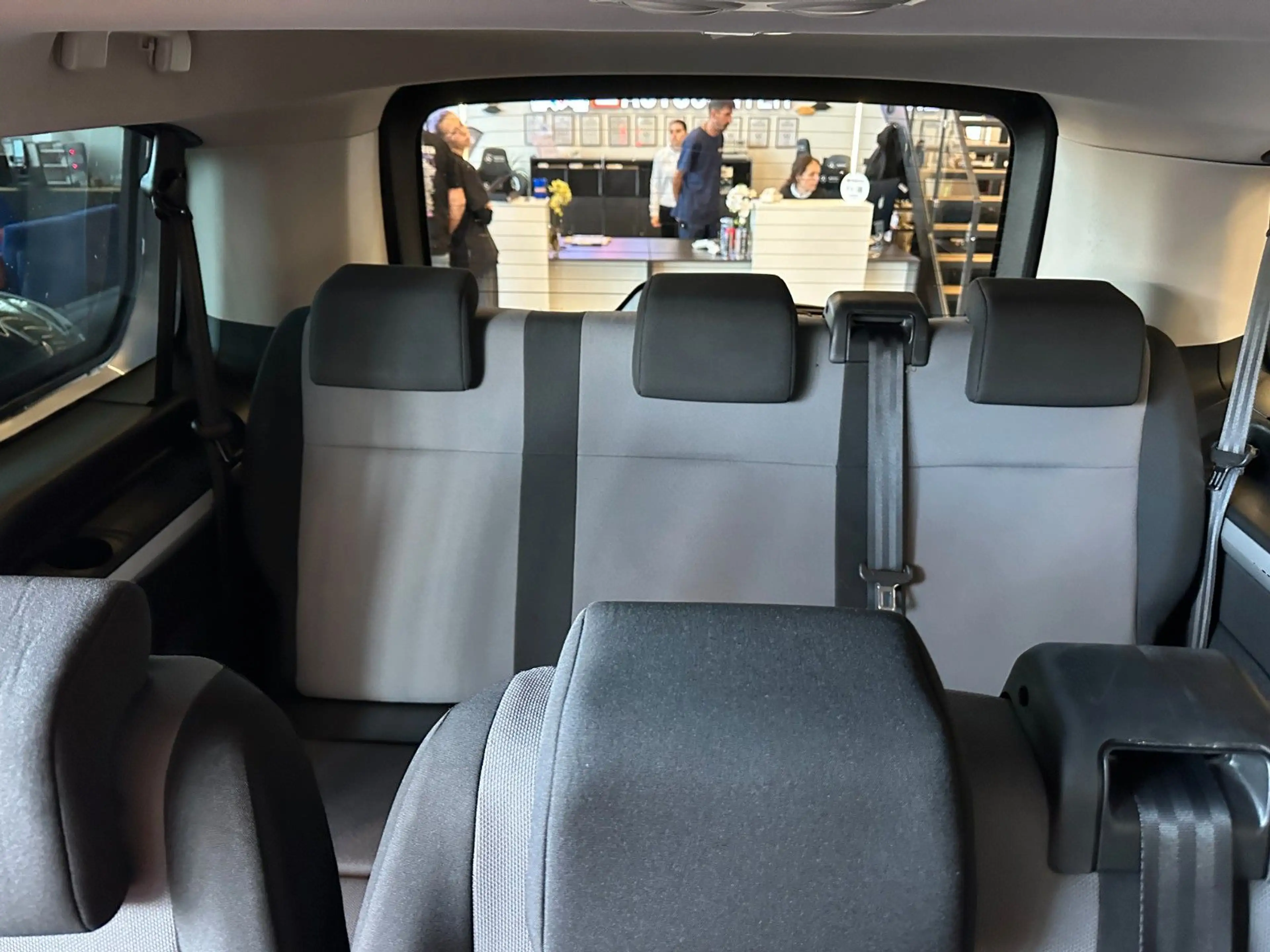 Opel Vivaro *9.SITZER*AHK*TEMPO*CARPLAY*SERVICE04/26* — photo 32
