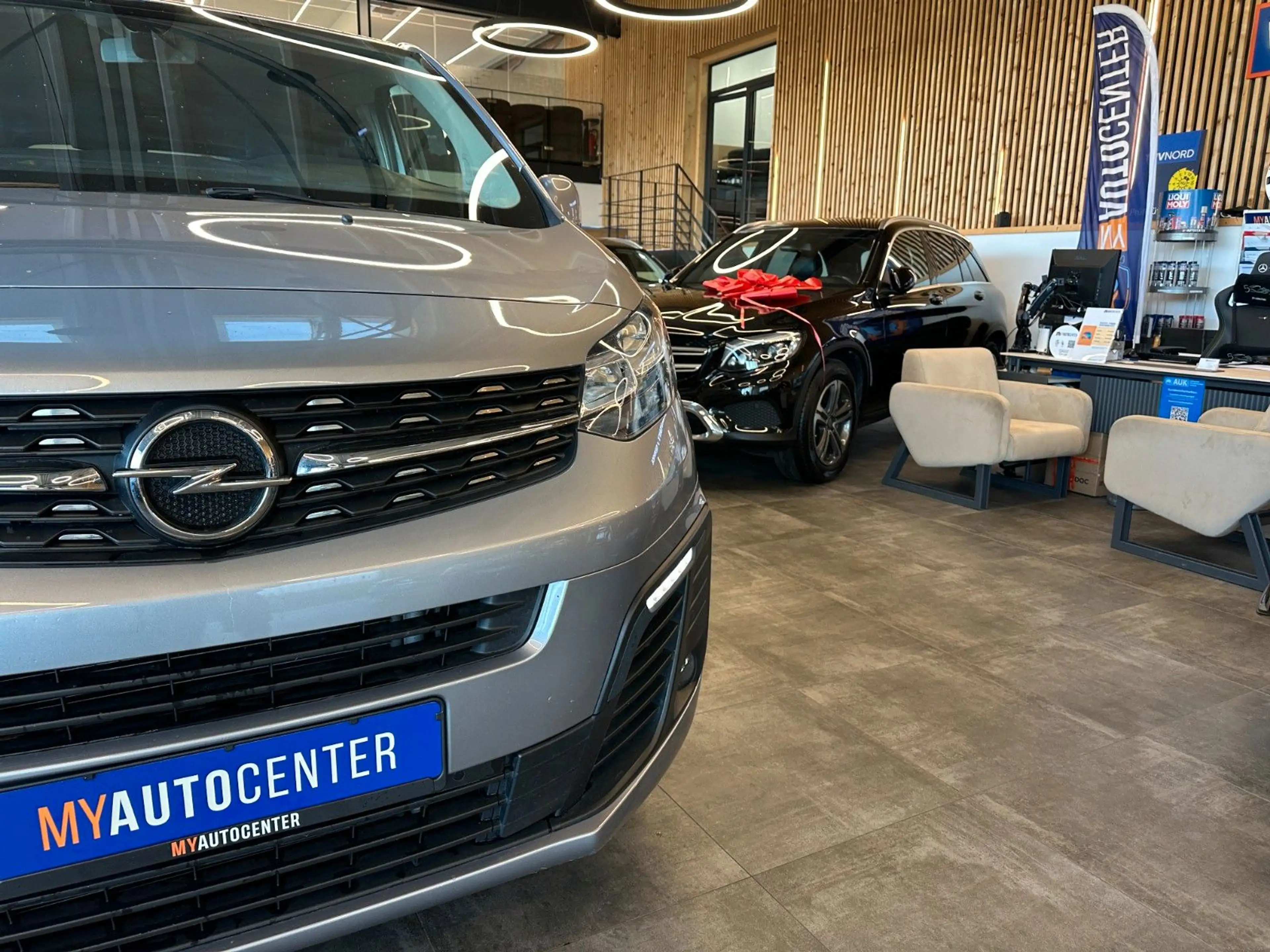 Opel Vivaro *9.SITZER*AHK*TEMPO*CARPLAY*SERVICE04/26* — photo 21