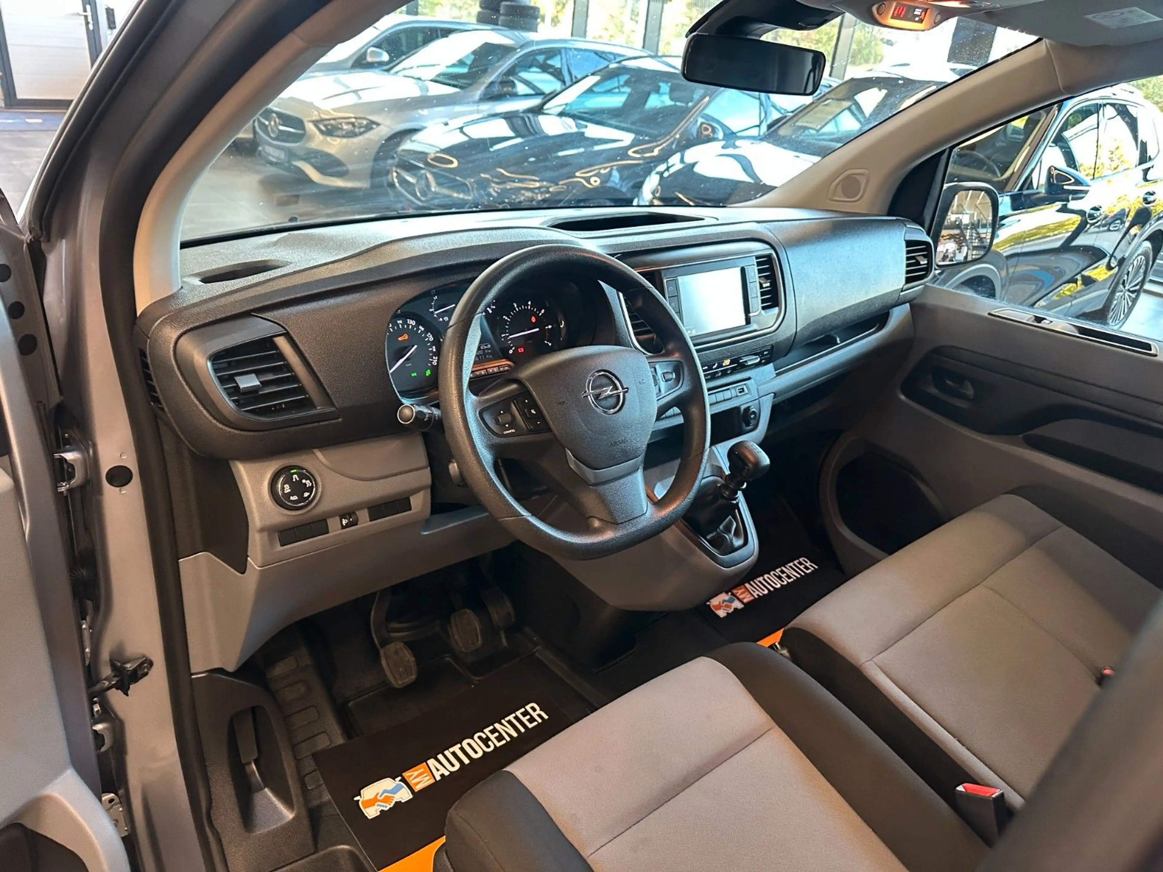 Opel Vivaro *9.SITZER*AHK*TEMPO*CARPLAY*SERVICE04/26* — photo 41