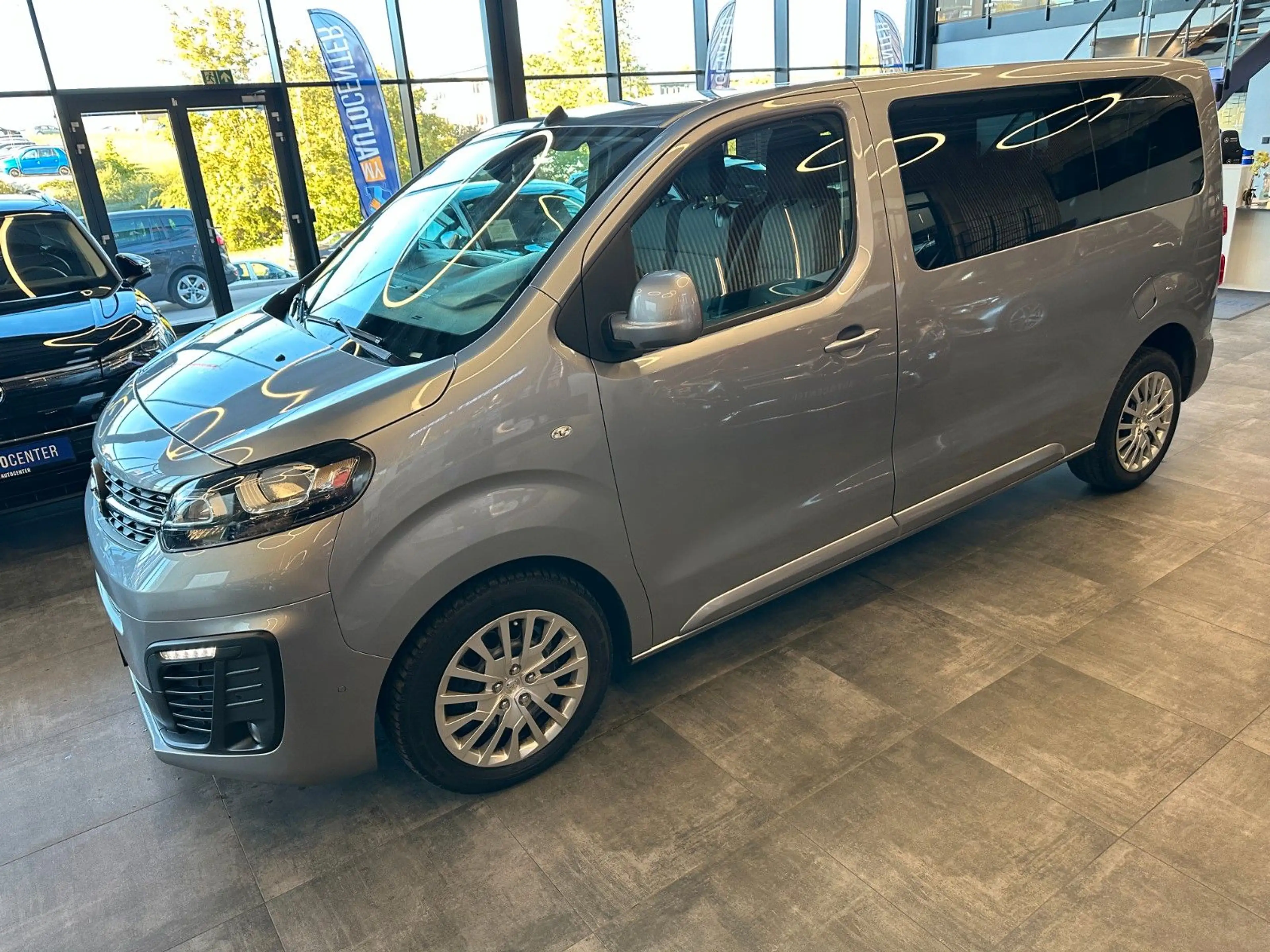 Opel Vivaro *9.SITZER*AHK*TEMPO*CARPLAY*SERVICE04/26* — photo 24