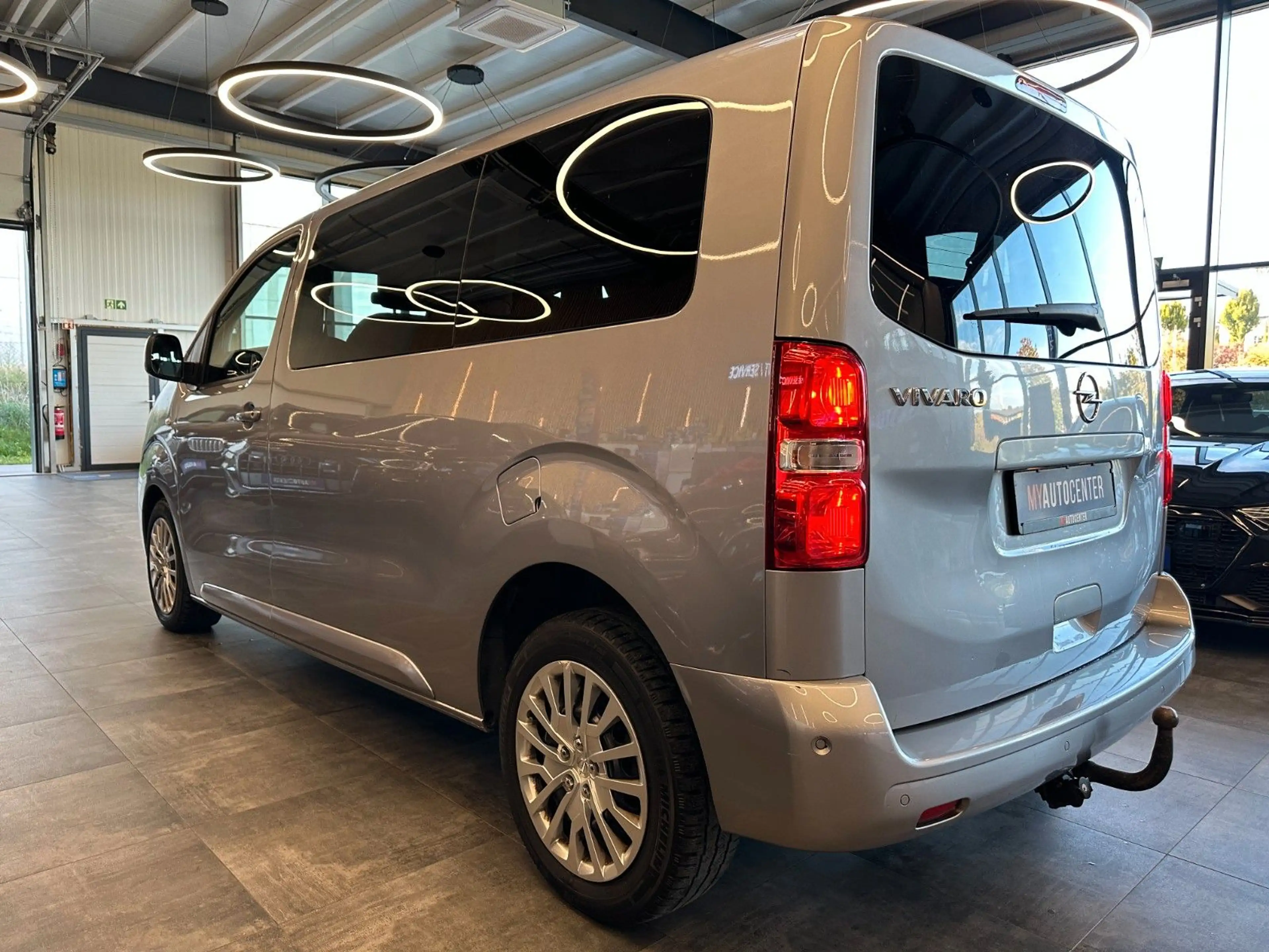 Opel Vivaro *9.SITZER*AHK*TEMPO*CARPLAY*SERVICE04/26* — photo 6