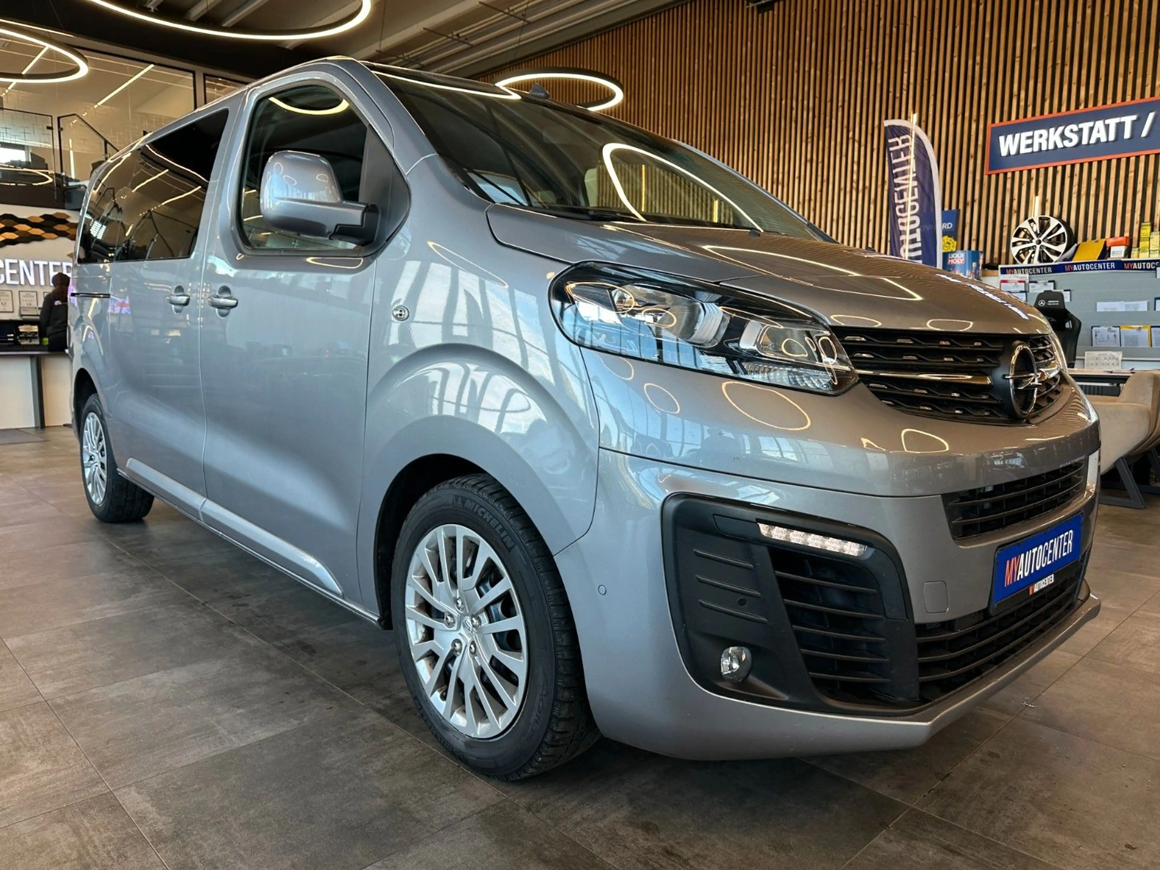 Opel Vivaro *9.SITZER*AHK*TEMPO*CARPLAY*SERVICE04/26* — photo 19