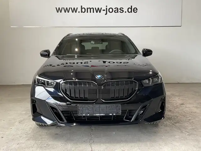 BMW 5 Series view 2