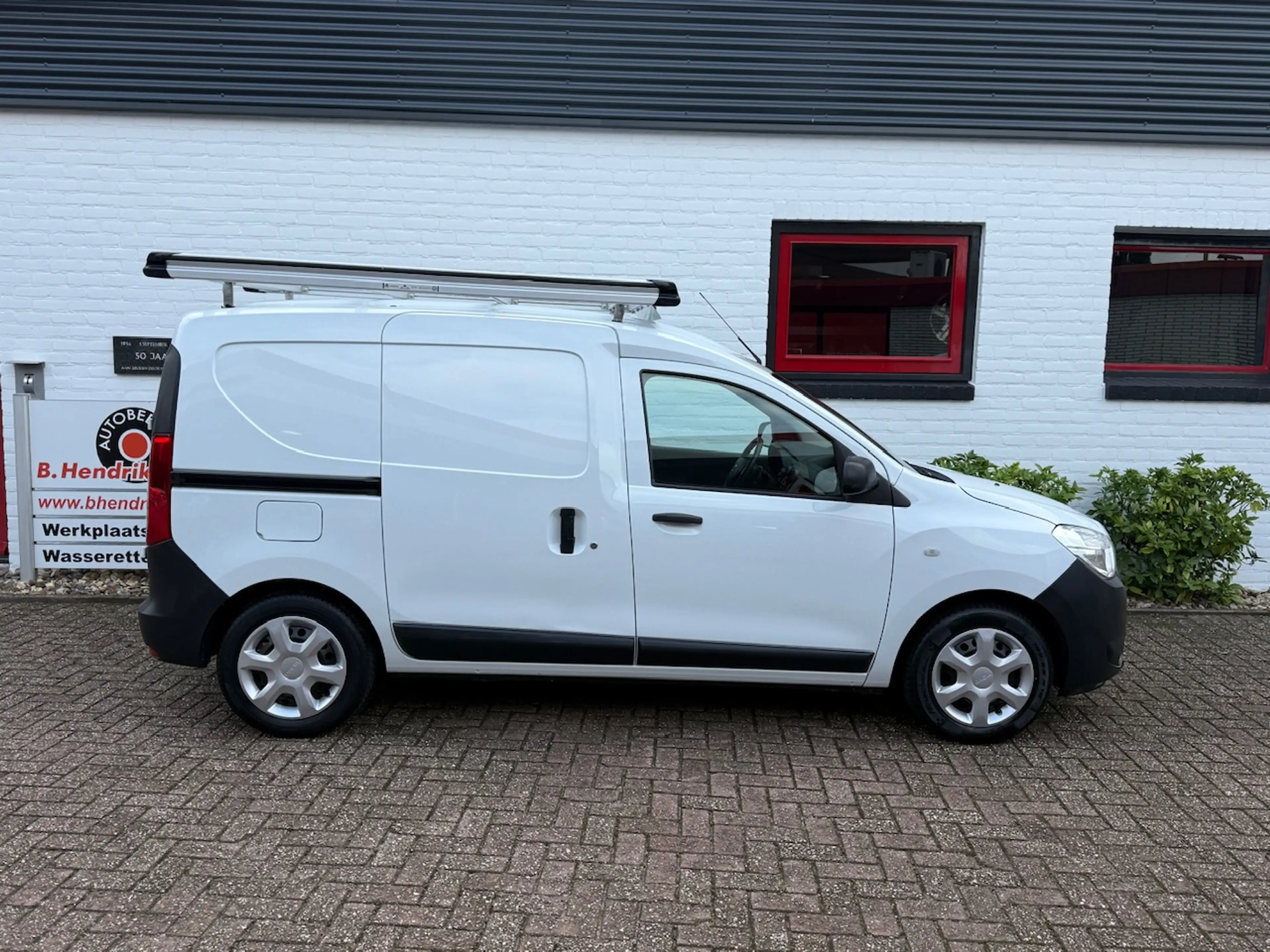 Dacia Dokker Van 1.5 dCi 75pk Ambiance/ Imperiaal/ Trekhaak/ Ai — photo 4