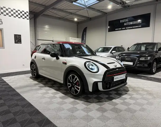MINI III (F56) John Cooper Works 231ch Ultimate BVA8