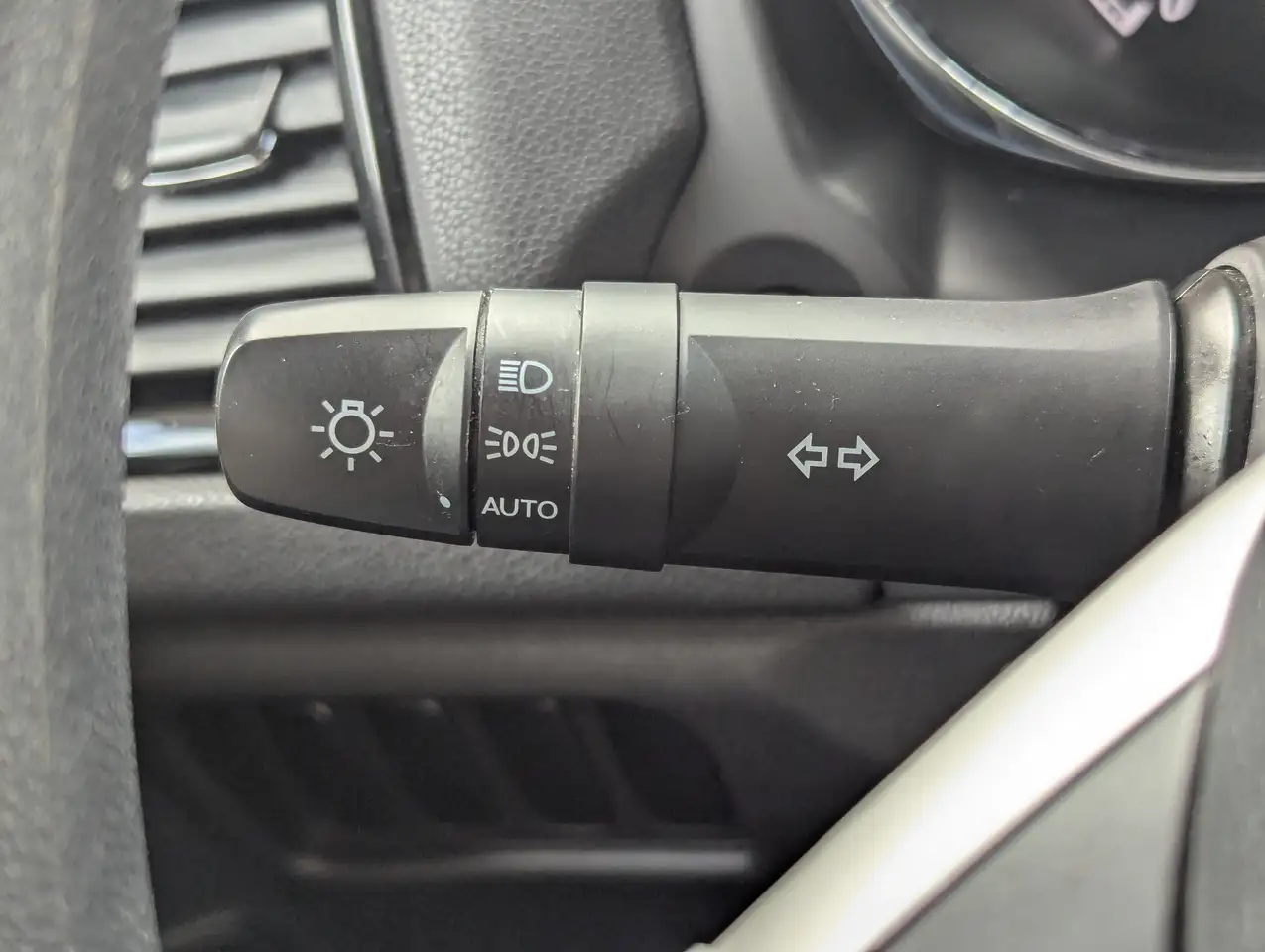 Mitsubishi RVR снимка Mitsubishi RVR