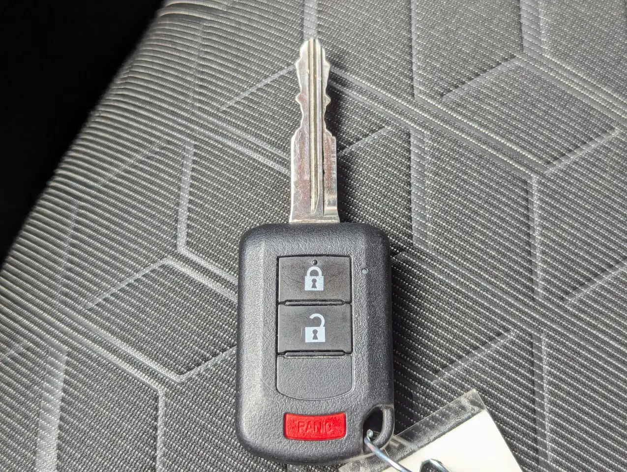 Mitsubishi RVR снимка Mitsubishi RVR
