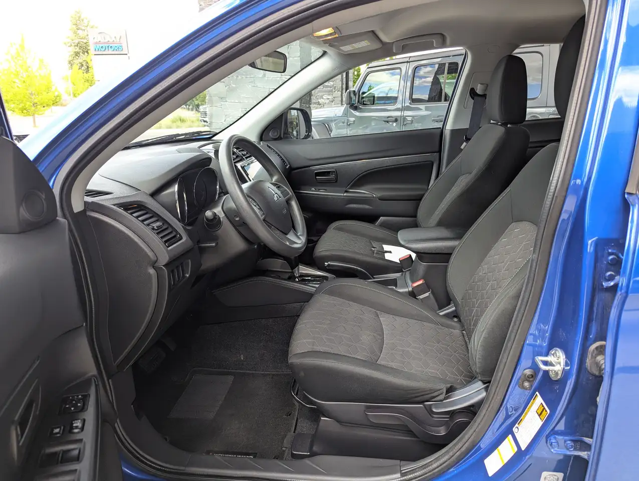 Mitsubishi RVR снимка Mitsubishi RVR