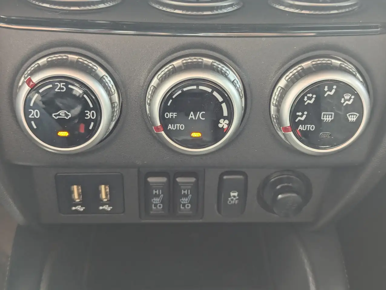 Mitsubishi RVR снимка Mitsubishi RVR