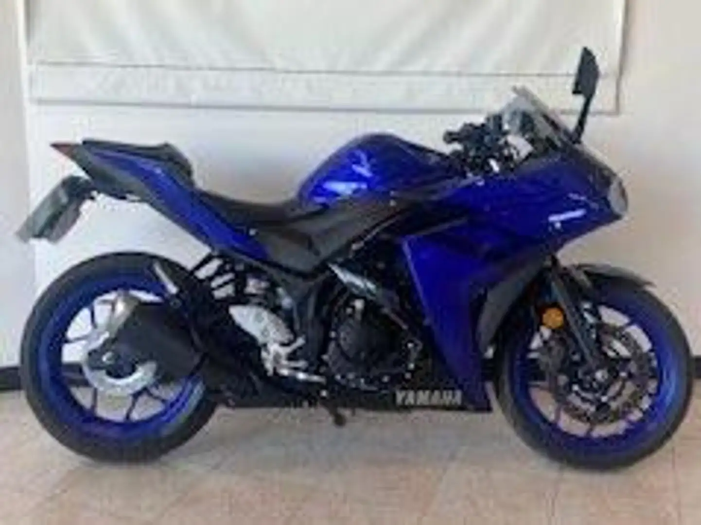 Yamaha YZF-R3 2019 - PASSAGGIO COMPRESO - FINANZIABILE Bleu - 2