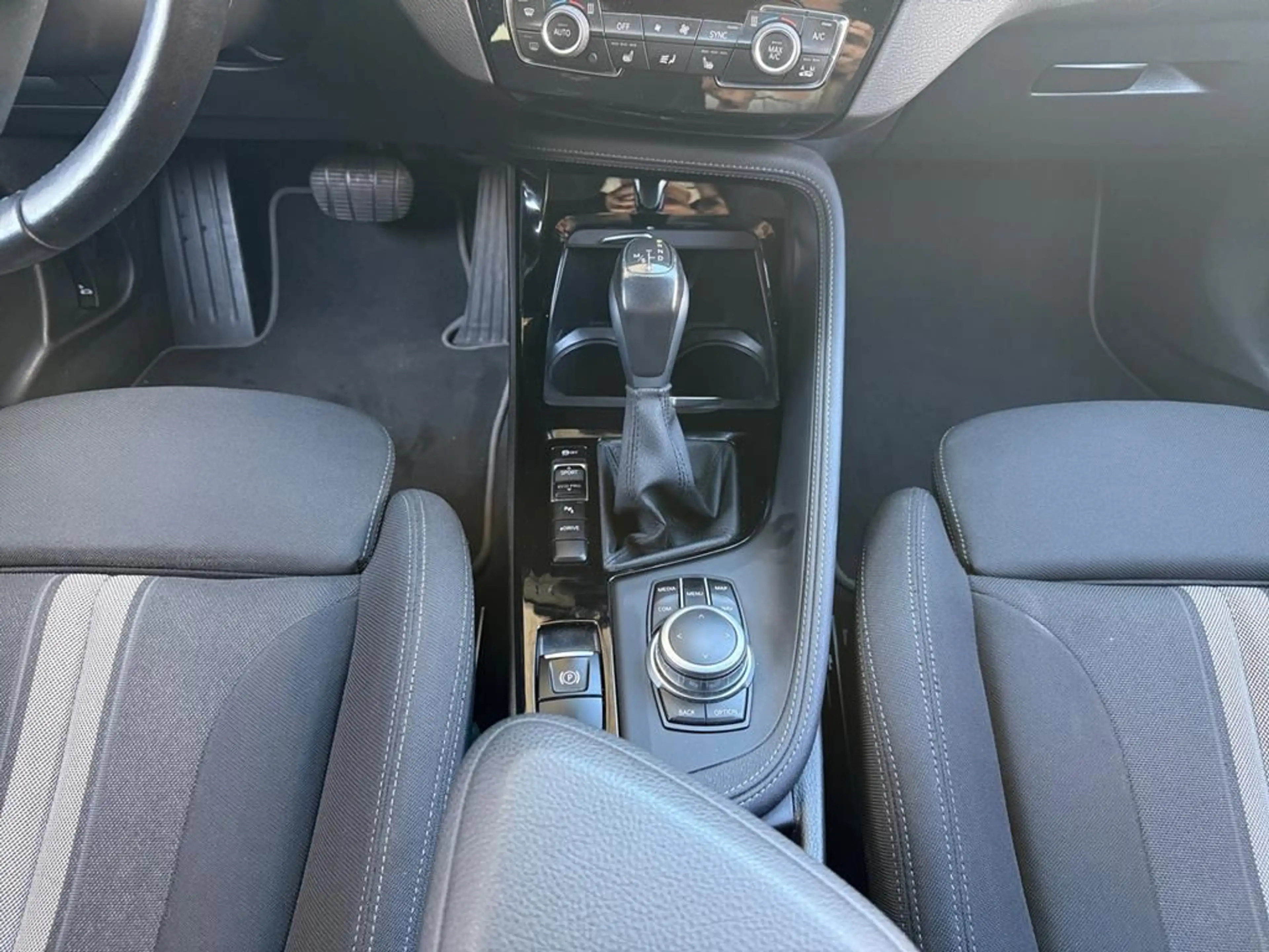 BMW X2 Advantage — photo 11