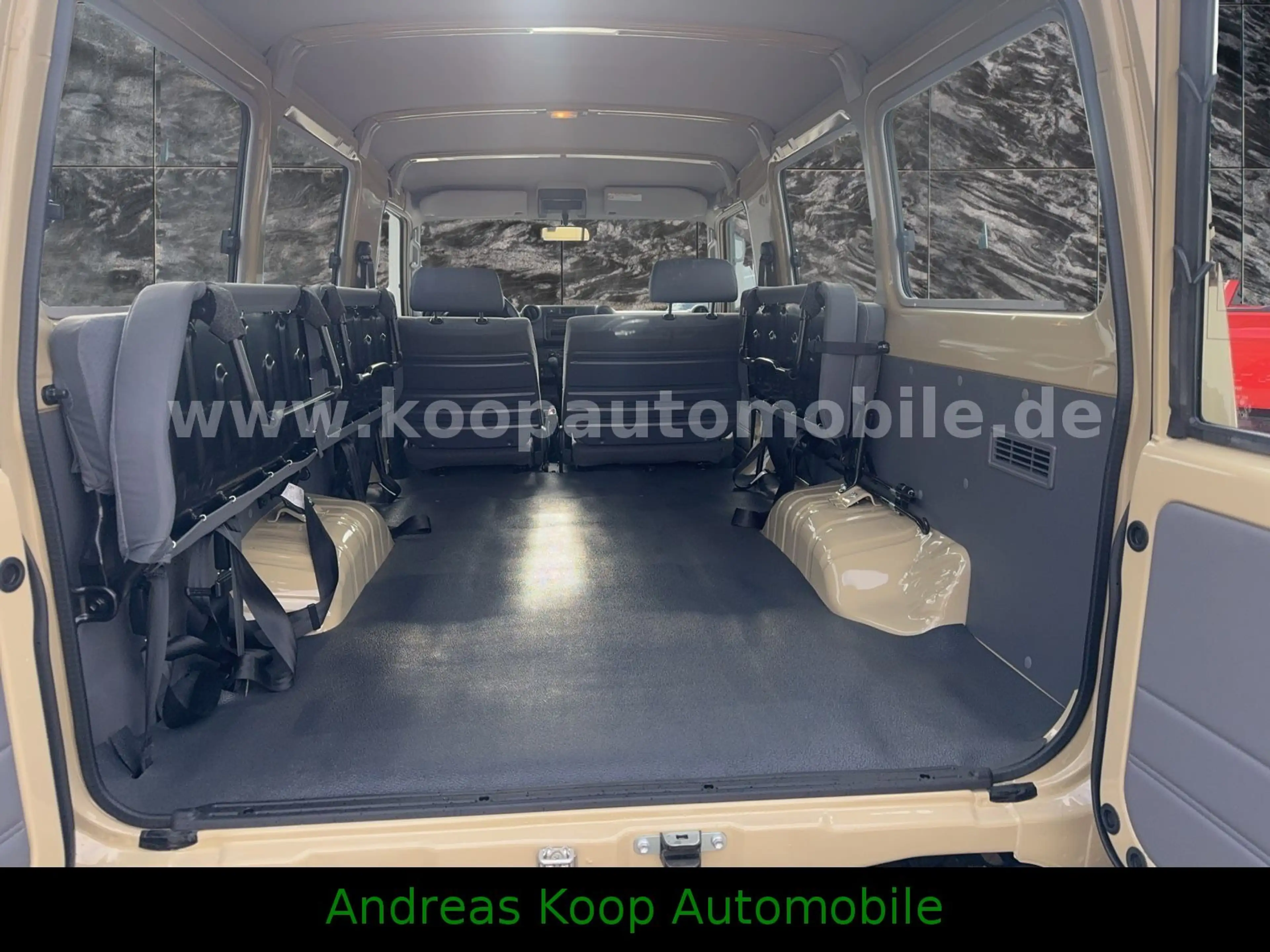 Toyota Land Cruiser GRJ 78 4,0i V6 PowerPaket 2x90 EFH — photo 8