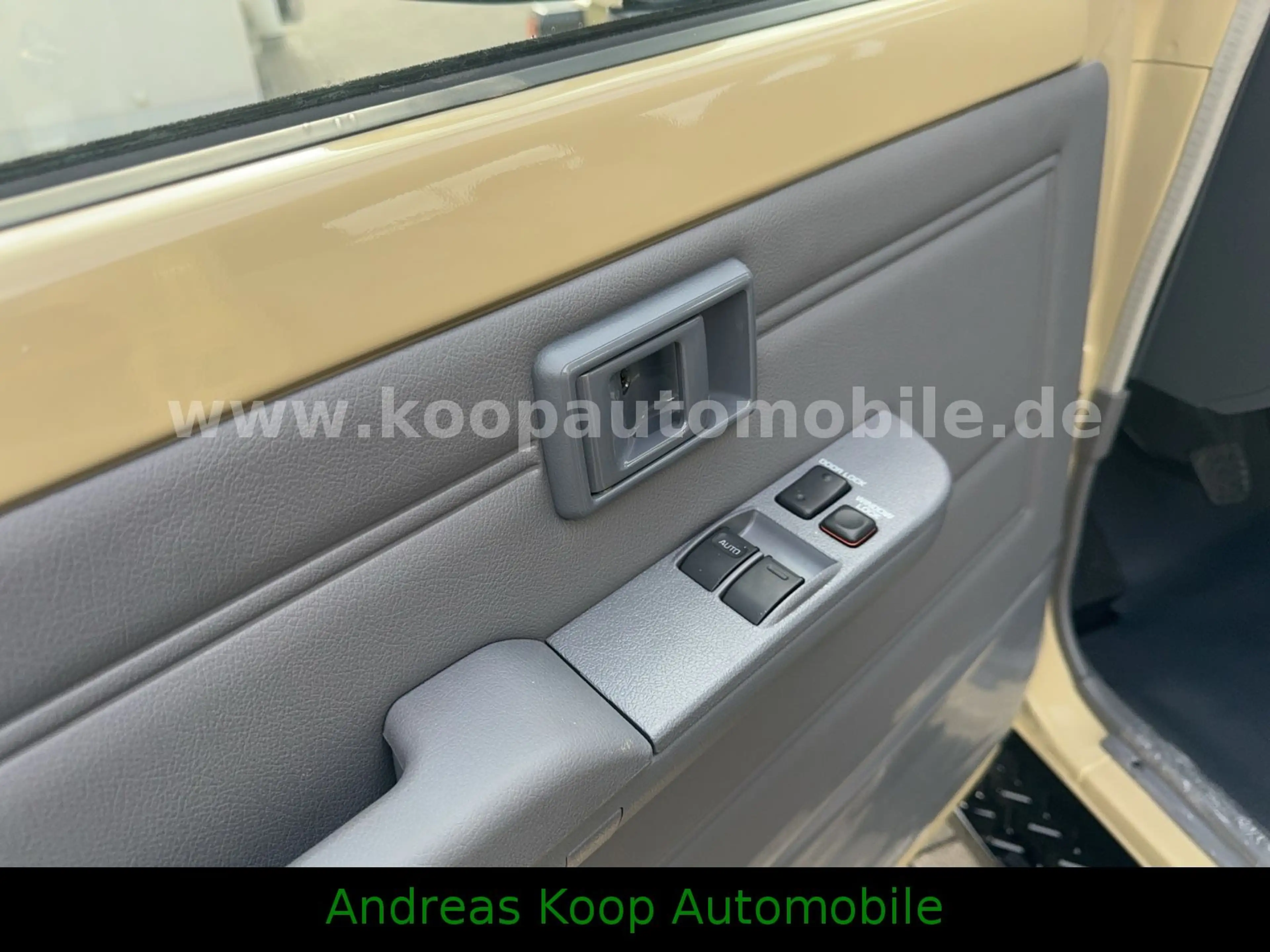Toyota Land Cruiser GRJ 78 4,0i V6 PowerPaket 2x90 EFH — photo 9
