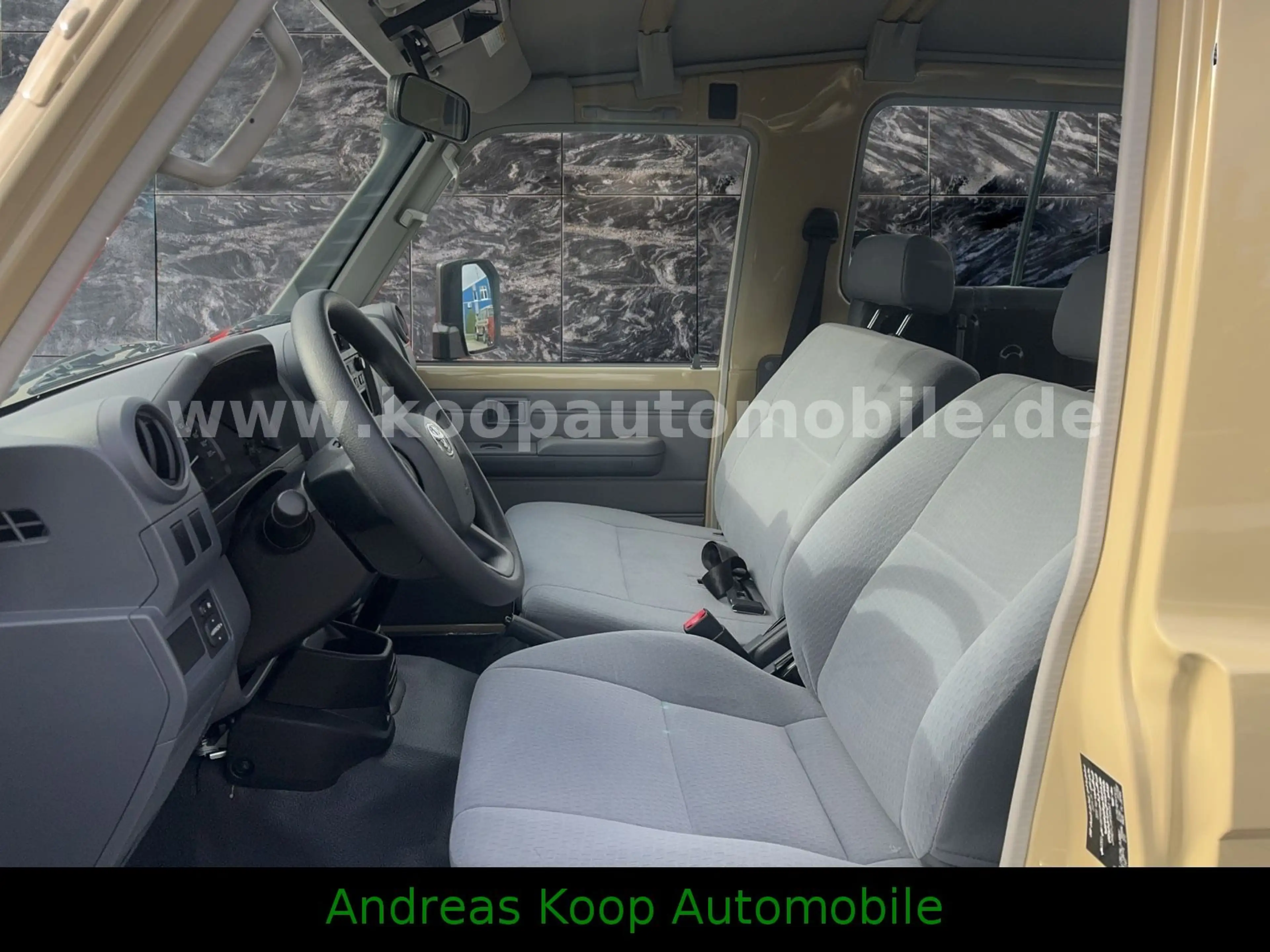 Toyota Land Cruiser GRJ 78 4,0i V6 PowerPaket 2x90 EFH — photo 10
