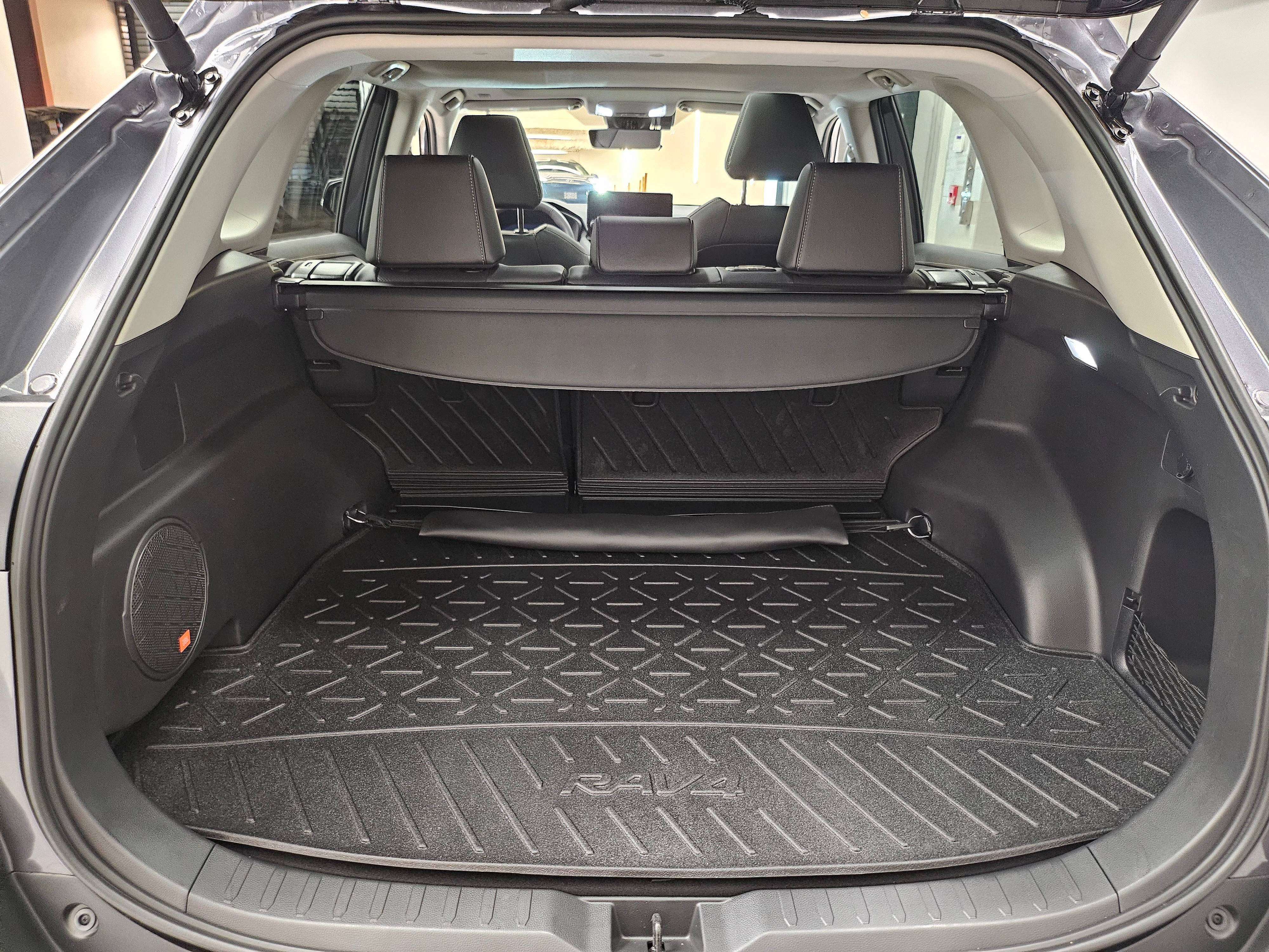 2025 Toyota RAV4 Limited AWD/ Certified/ No Accidents/ Like New — снимка 1