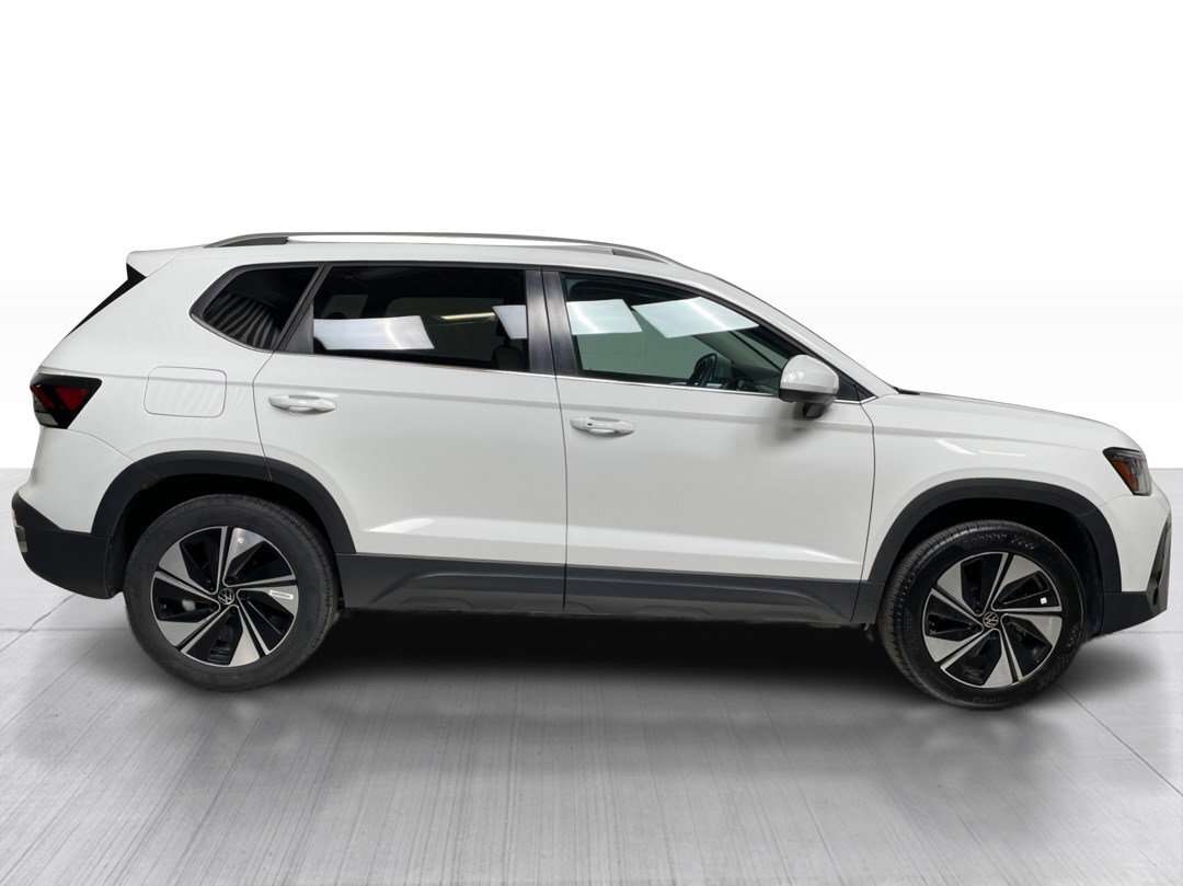 2025 Volkswagen Taos Comfortline 1.5T 4MOTION Mags Sièges Chauffants — снимка 1