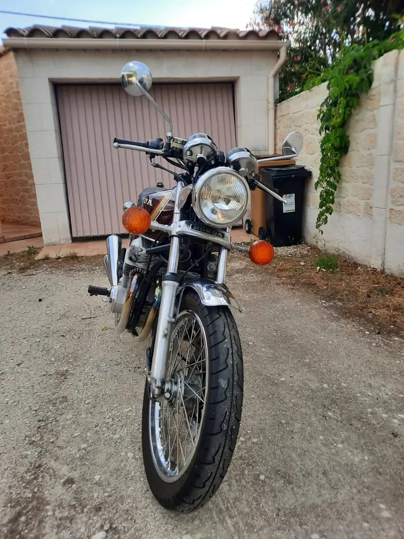 Honda CB 750 Rouge - 2
