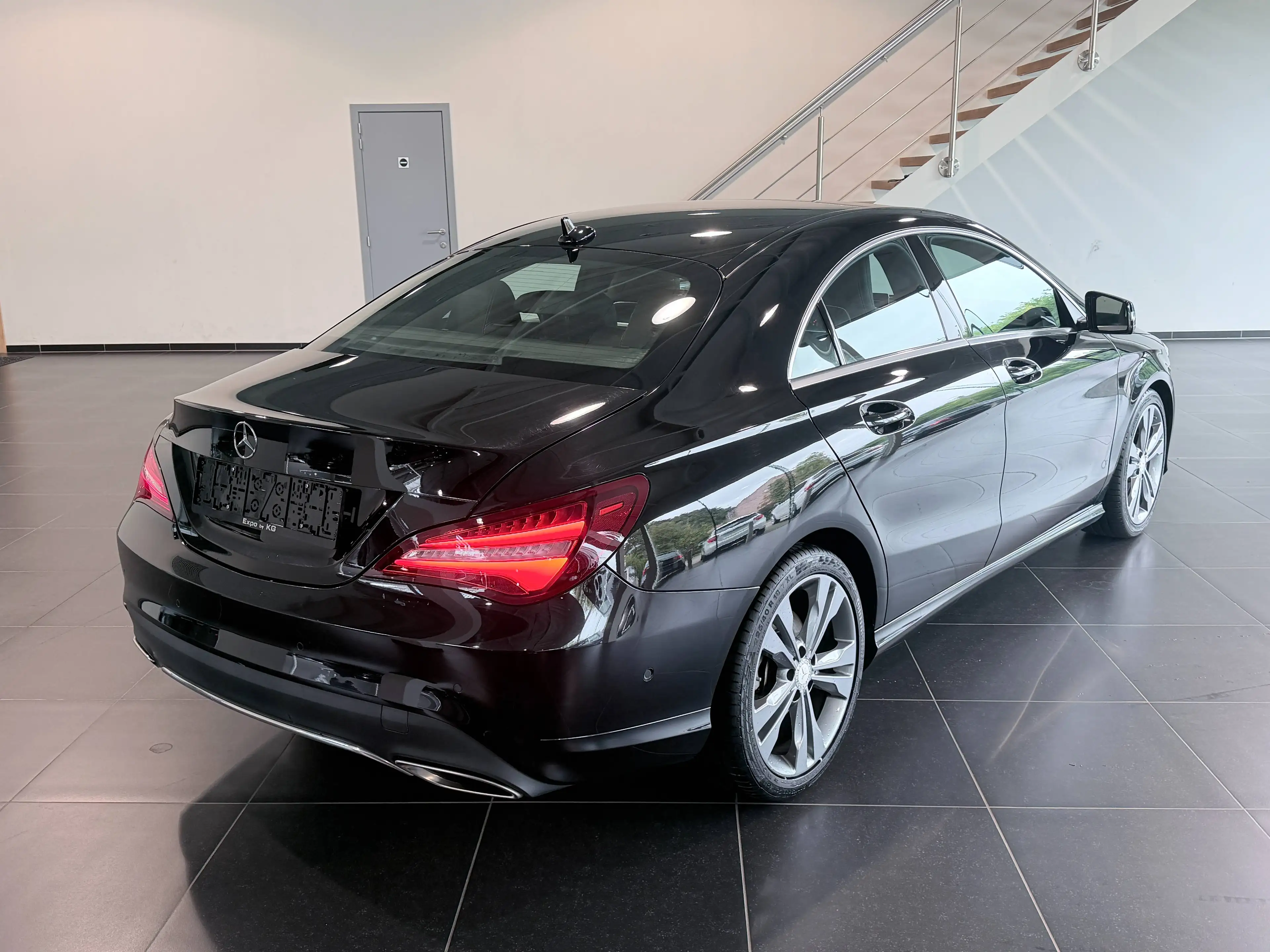 Mercedes-Benz CLA 180 CLA 180 / PDC / Stoelverwarming — photo 3
